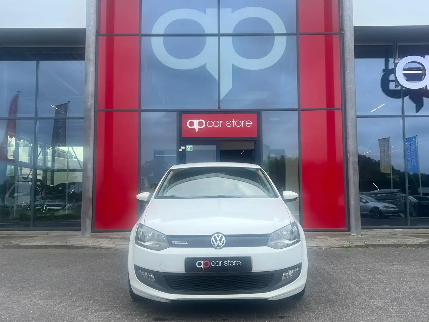 Volkswagen Polo 1.0 BlueMotion Edition Alb - 2