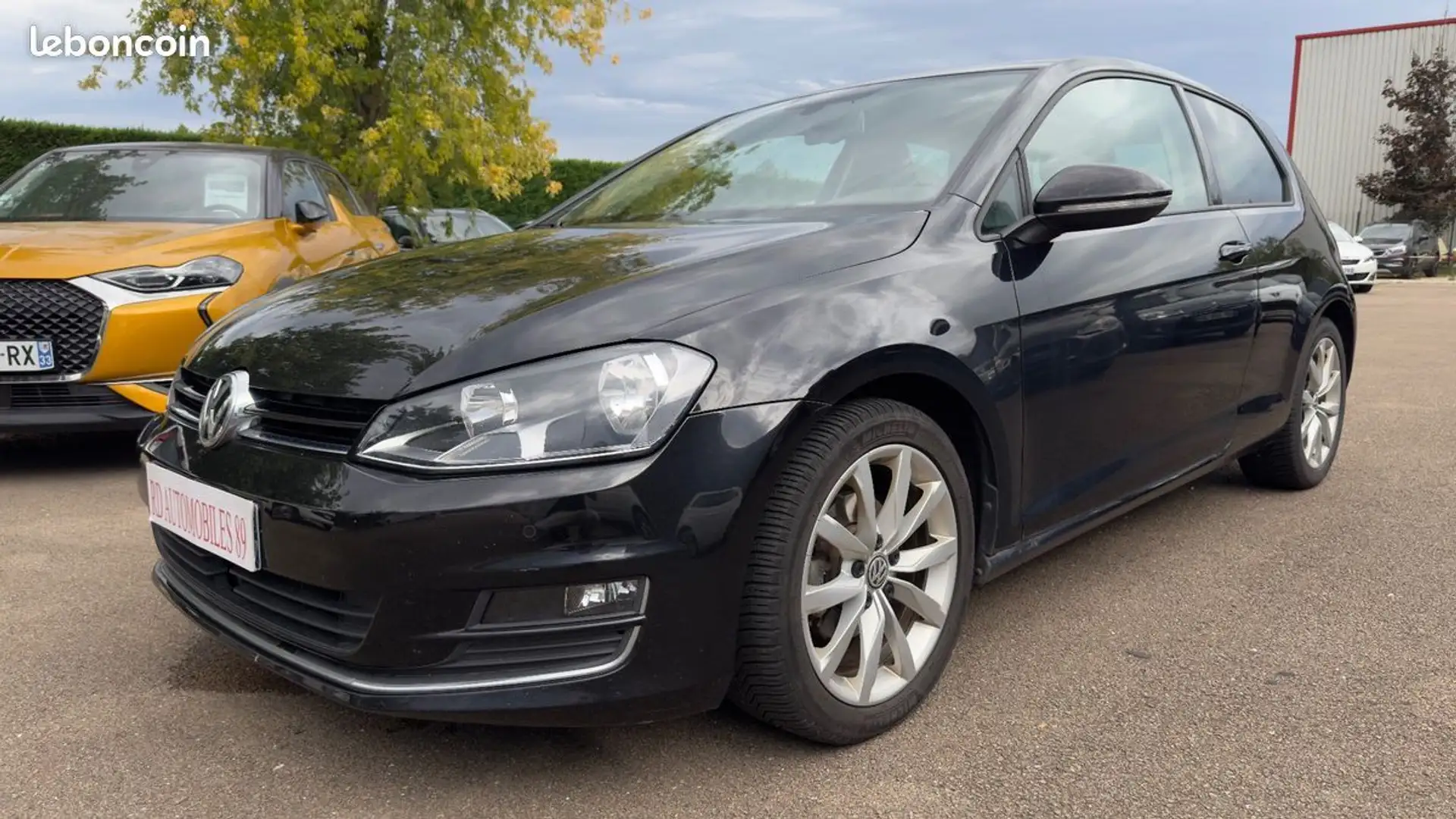 Volkswagen Golf VII 1.2 TSI 105 CH Schwarz - 1