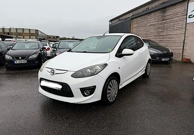 Mazda 2 1.5 MZR SPORT 3P