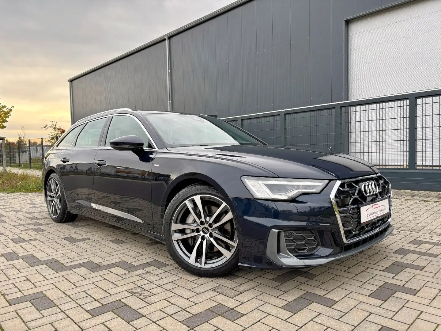 Audi A6 Avant 50 TDI Quattro S-Line / ACC MATRIX PANO Blau - 1