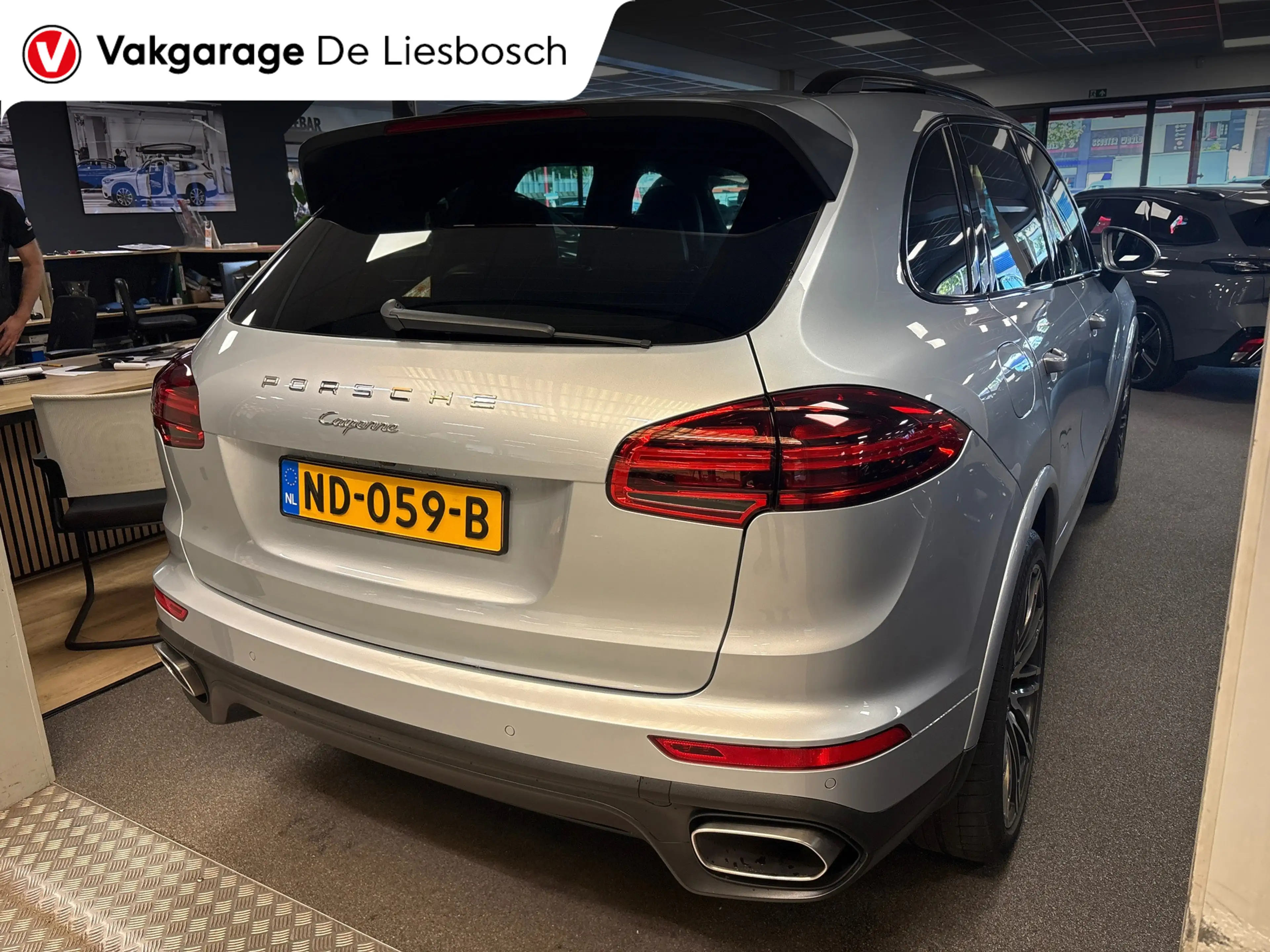 Porsche Cayenne 3.0 D Platinum Edition/pano/sport chrono/sport des — photo 6