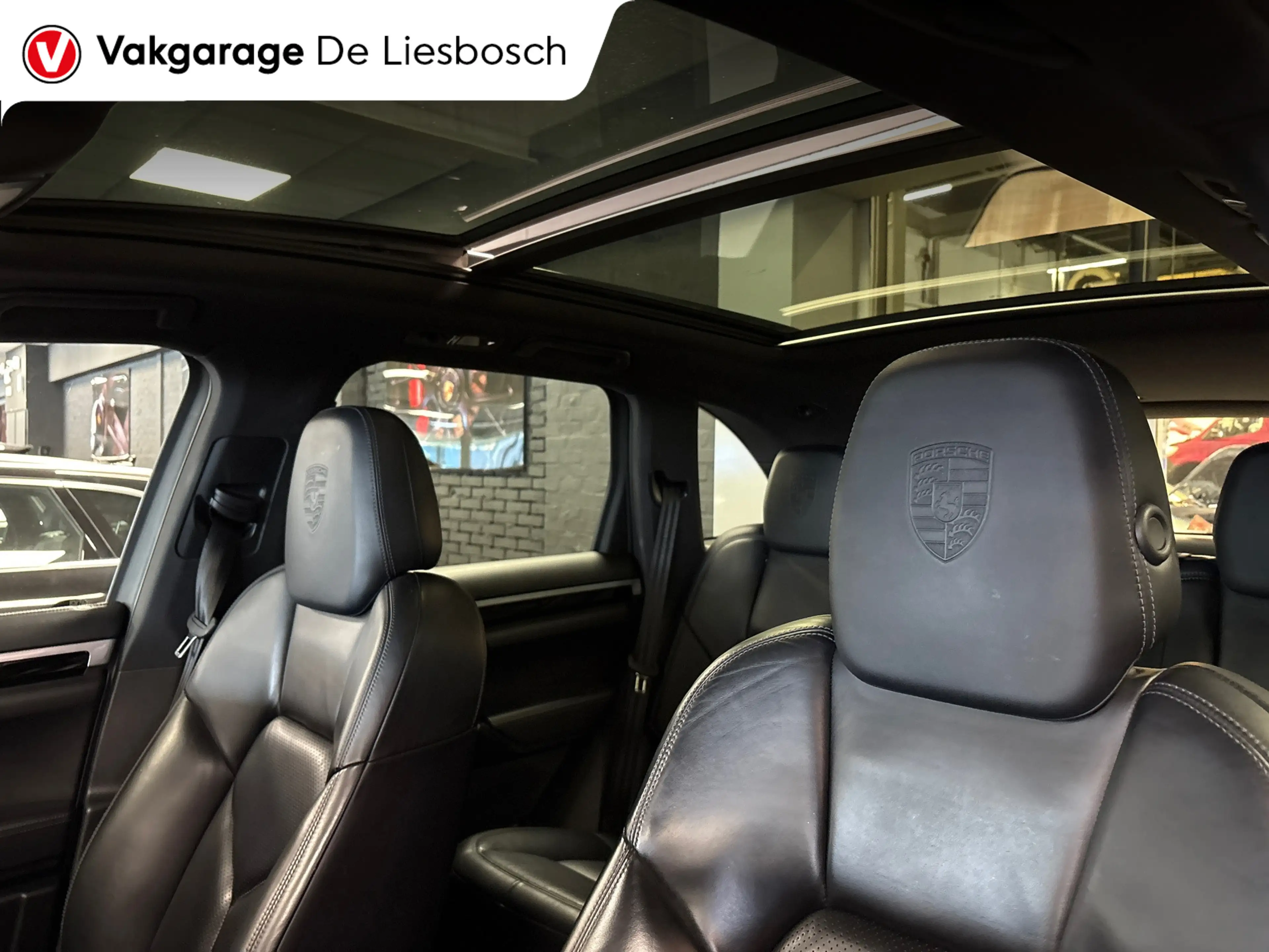 Porsche Cayenne 3.0 D Platinum Edition/pano/sport chrono/sport des — photo 12