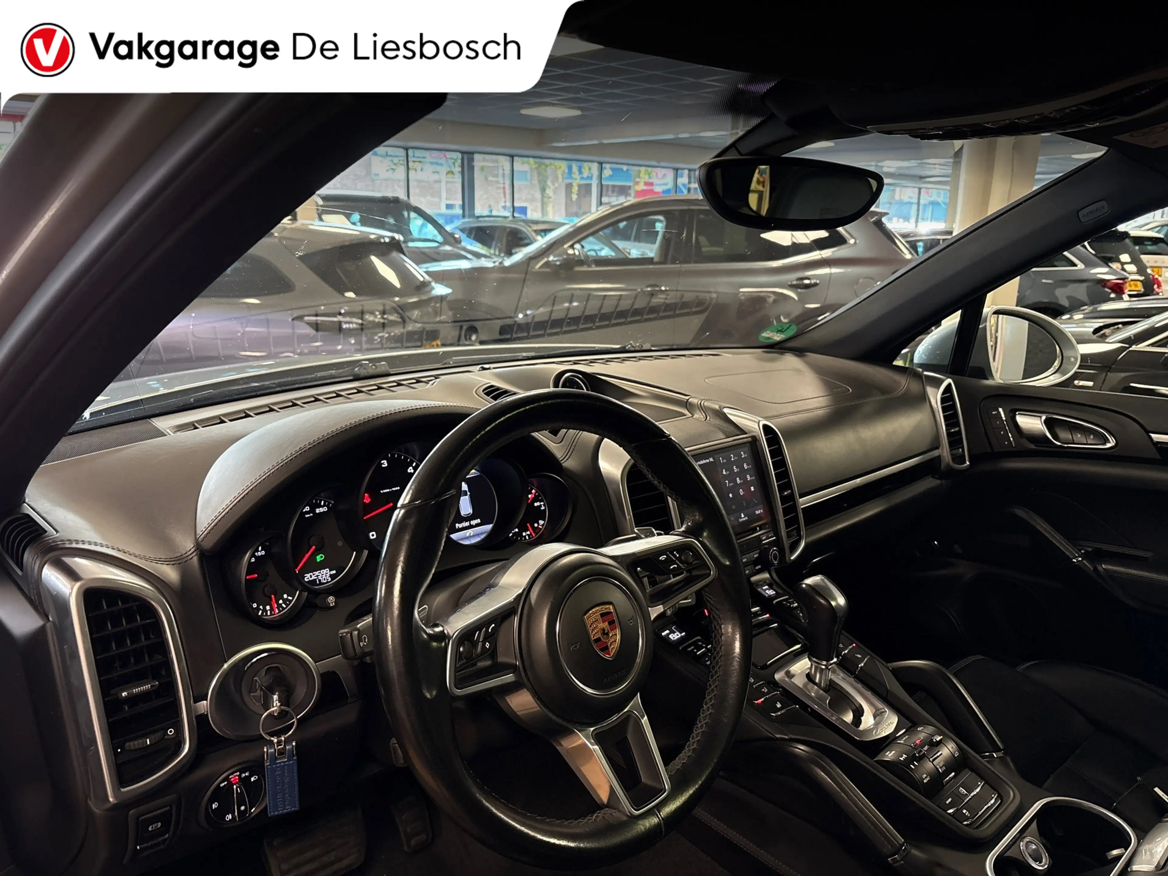 Porsche Cayenne 3.0 D Platinum Edition/pano/sport chrono/sport des — photo 9
