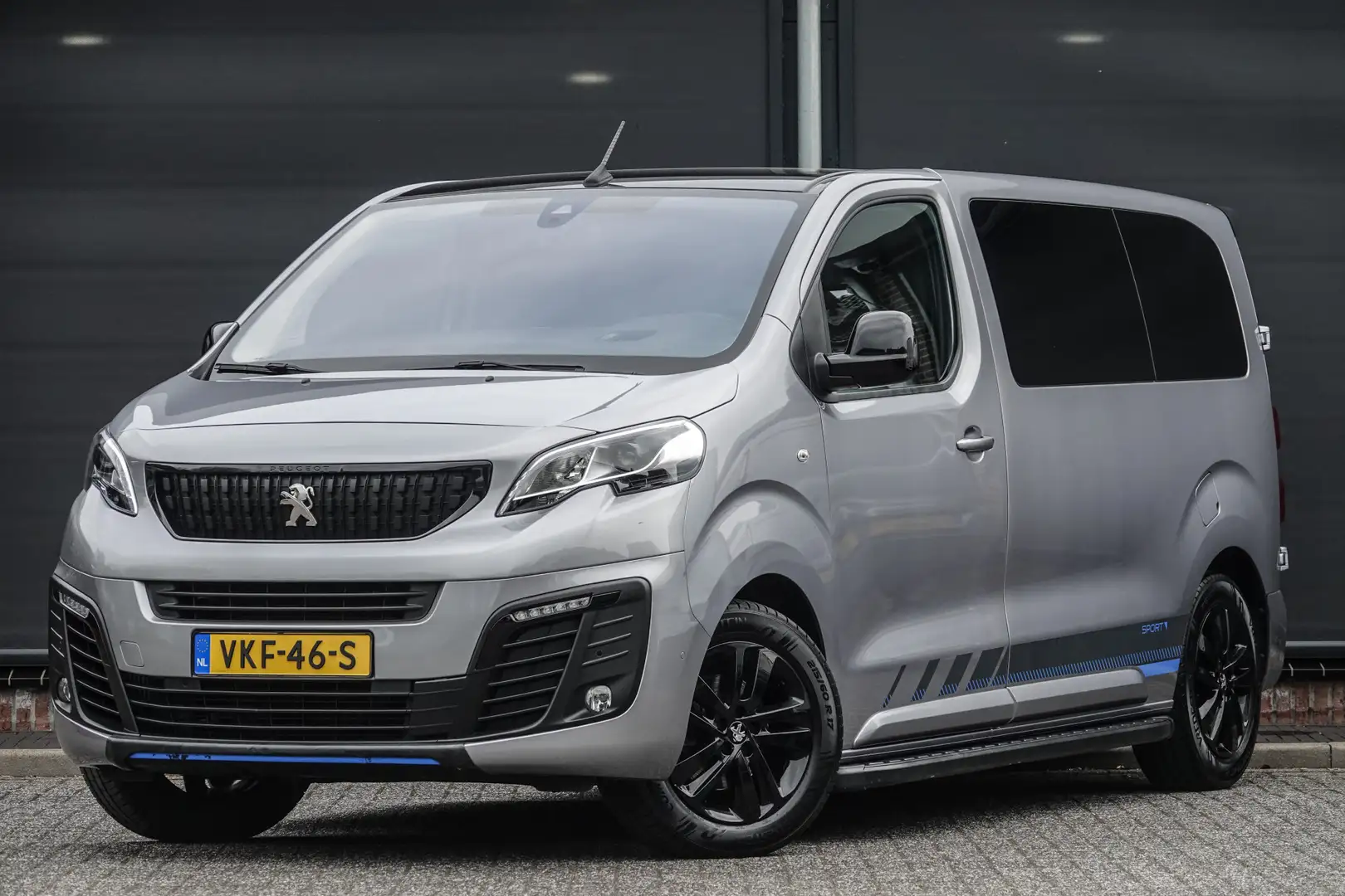 Peugeot Expert Standard | 2.0 BlueHDI 177Pk Aut. | Sport | Stoel- Gris - 1