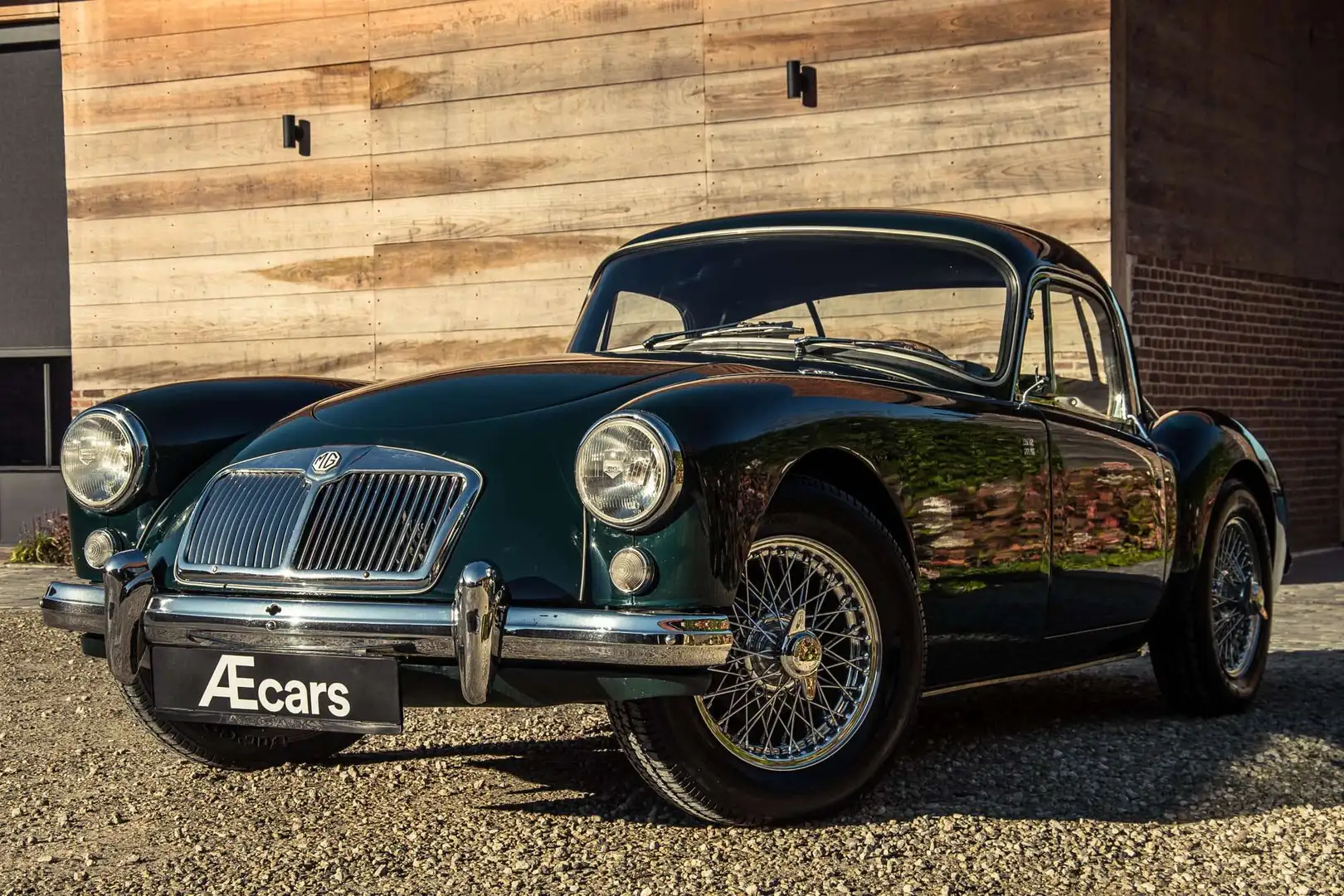 MG MGA 1500 *** BRITISH RACING GREEN / FULL HISTORY *** Vert - 1