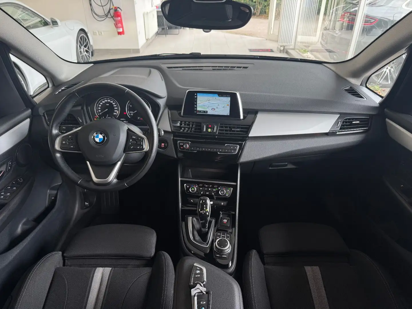 BMW 216 Advantage Sportsitze Kamera LED Schwarz - 2