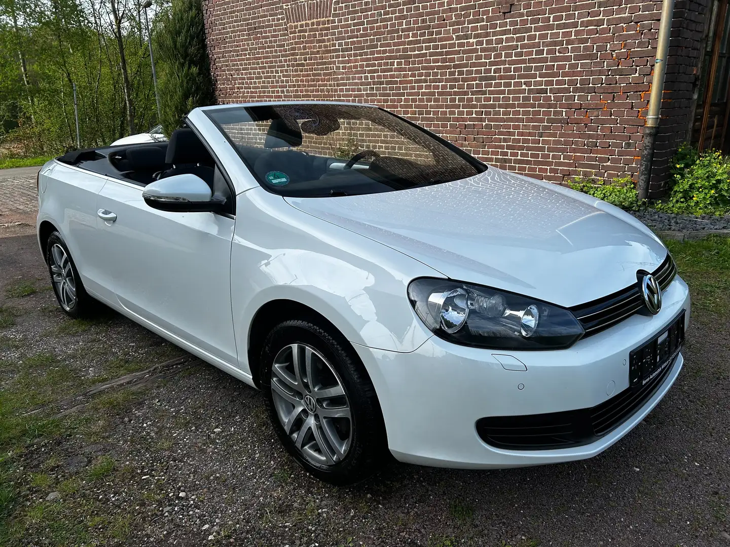 Volkswagen Golf Cabriolet Tüv-Asu NEU - 2. Hand - Inspektion NEU - Euro 5 Alb - 1