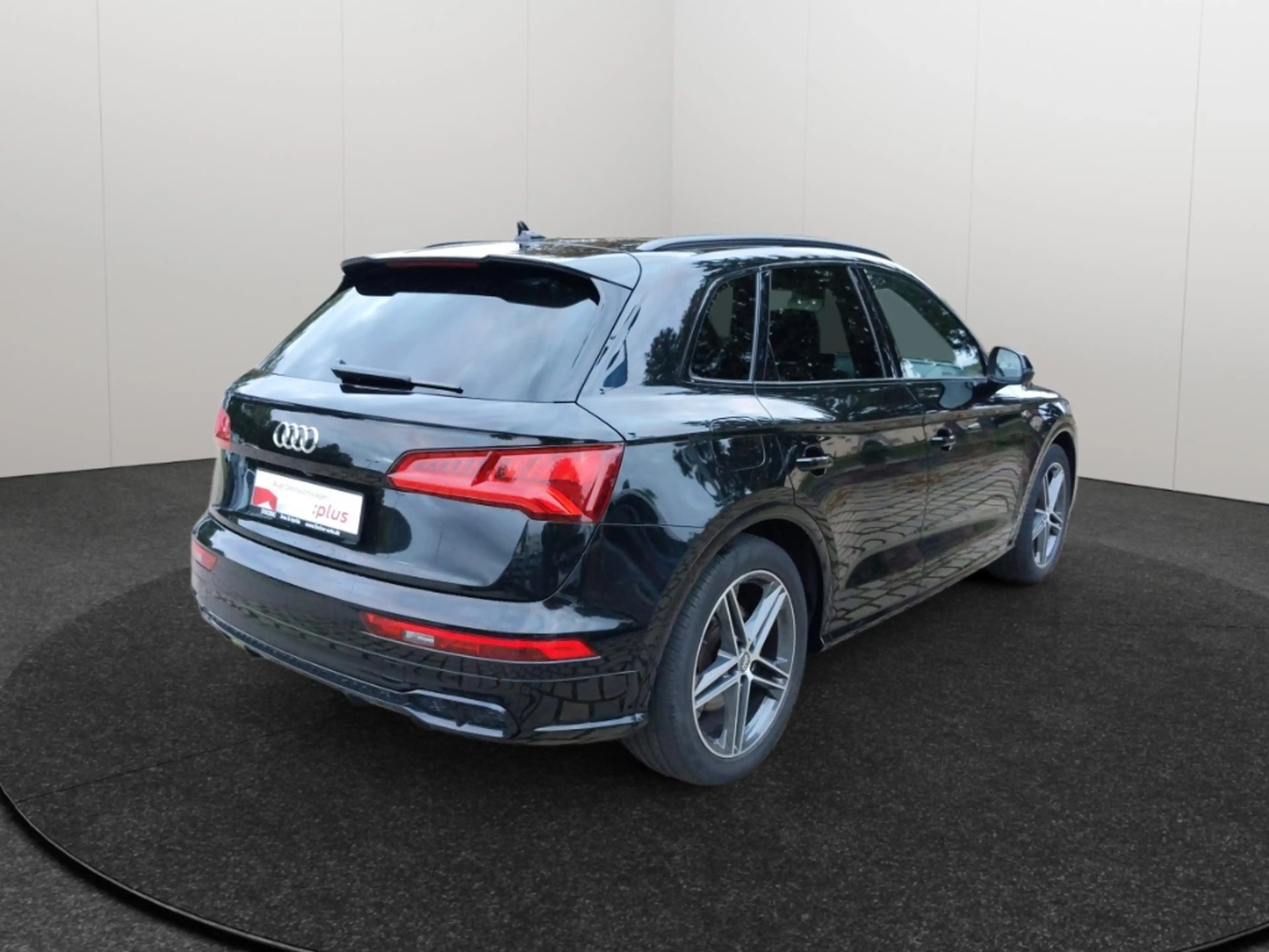 Audi SQ5 TDI quattro Matrix AHK STHZ Navi HUD B&O — photo 5