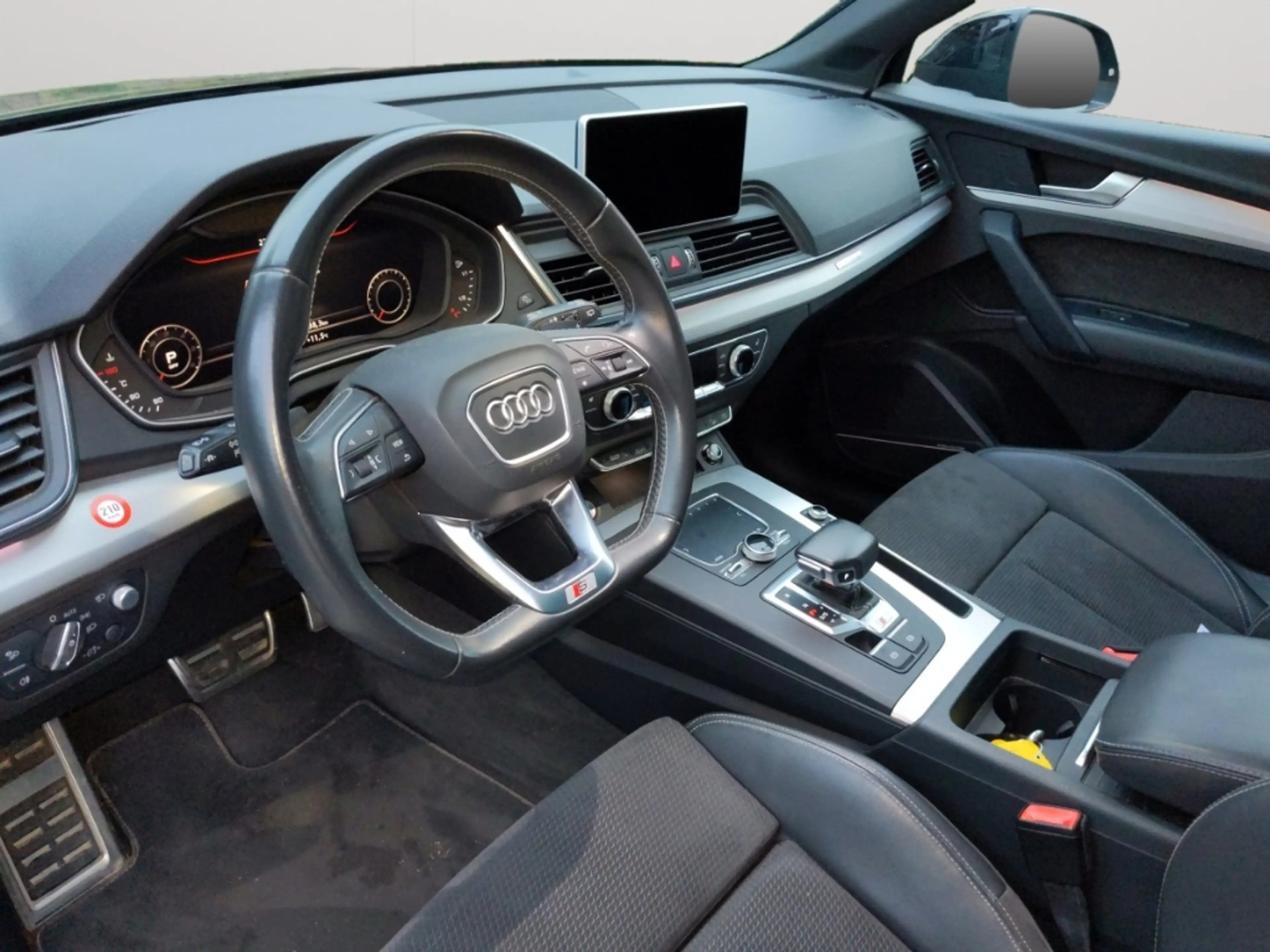 Audi SQ5 TDI quattro Matrix AHK STHZ Navi HUD B&O — photo 13