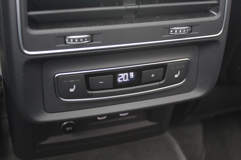 Audi Q7 60 TFSI e quattro Competition / Trekhaak / Panoram — photo 31