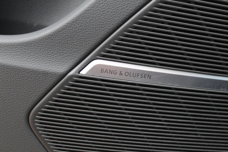 Audi Q7 60 TFSI e quattro Competition / Trekhaak / Panoram — photo 32