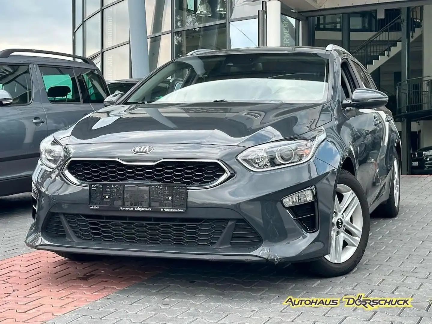 Kia Ceed SW / cee'd SW cee'd 1.6 CRDI Automatik Kamera NAVI Leder Gris - 1