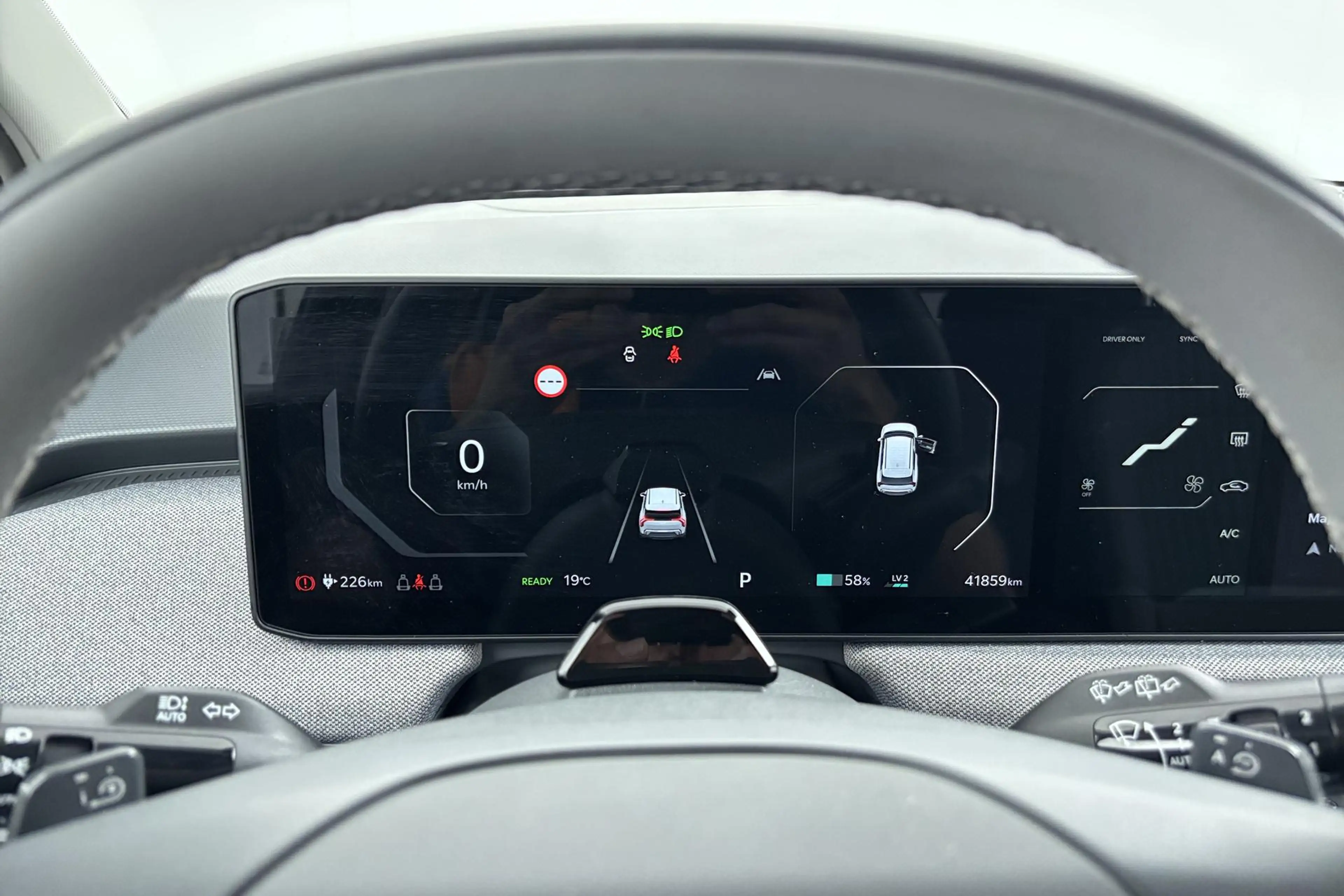 Kia EV3 Plus 58.3 kWh Volledig elektrisch met alle comfort — photo 4