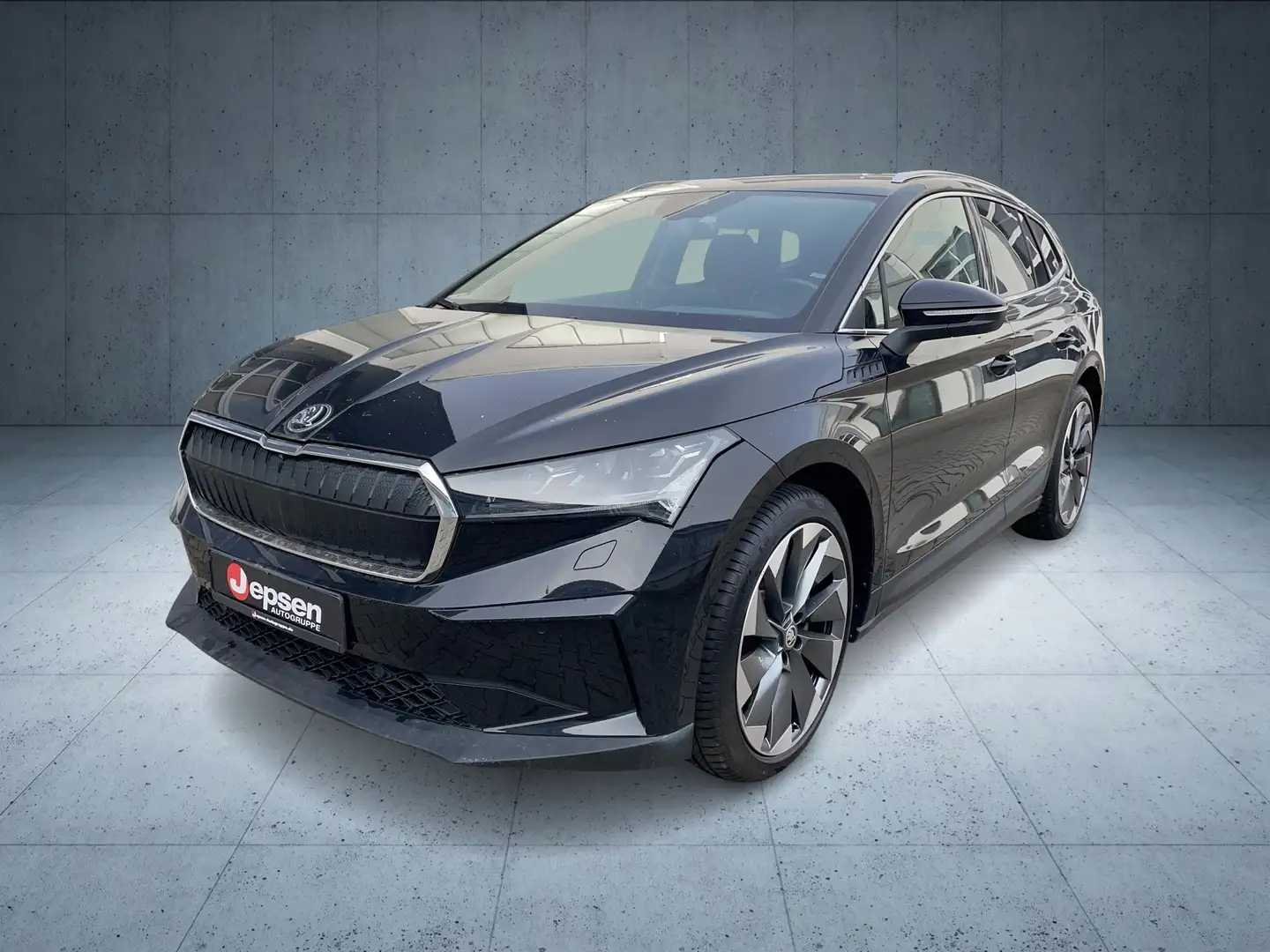 Skoda Enyaq 80X iV electric 4x4 Automatik AHK+Pano+Hud Schwarz - 2