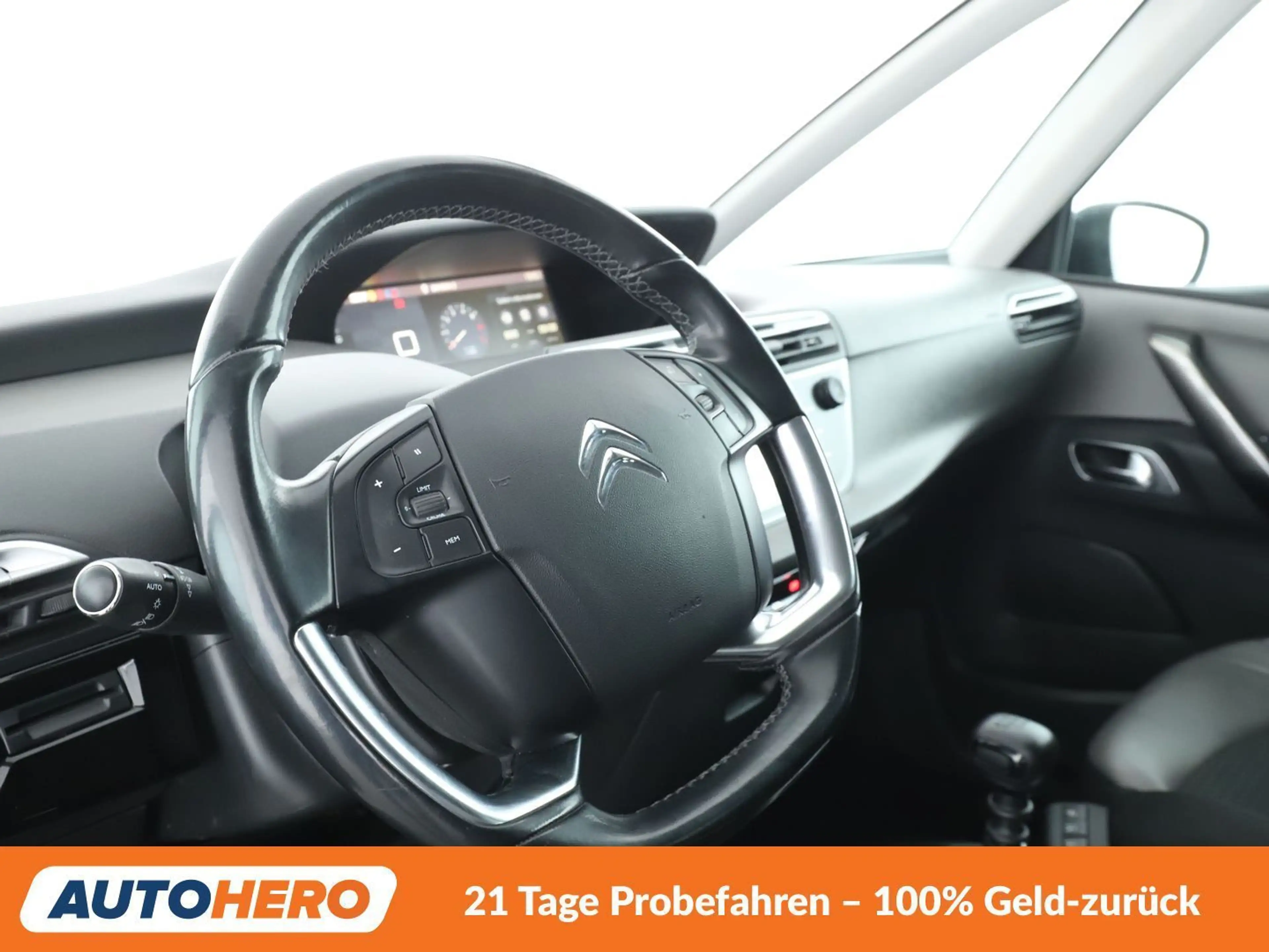 Citroen C4 SpaceTourer 1.5 Blue-HDi Shine*NAVI*CAM*PDC*TEMPO*SHZ* — photo 11