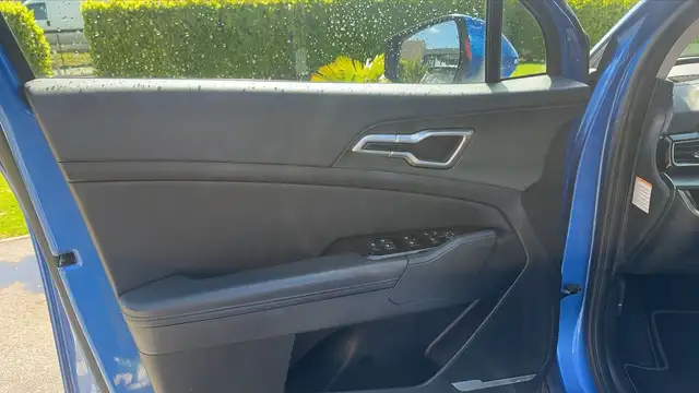Kia Sportage view 7