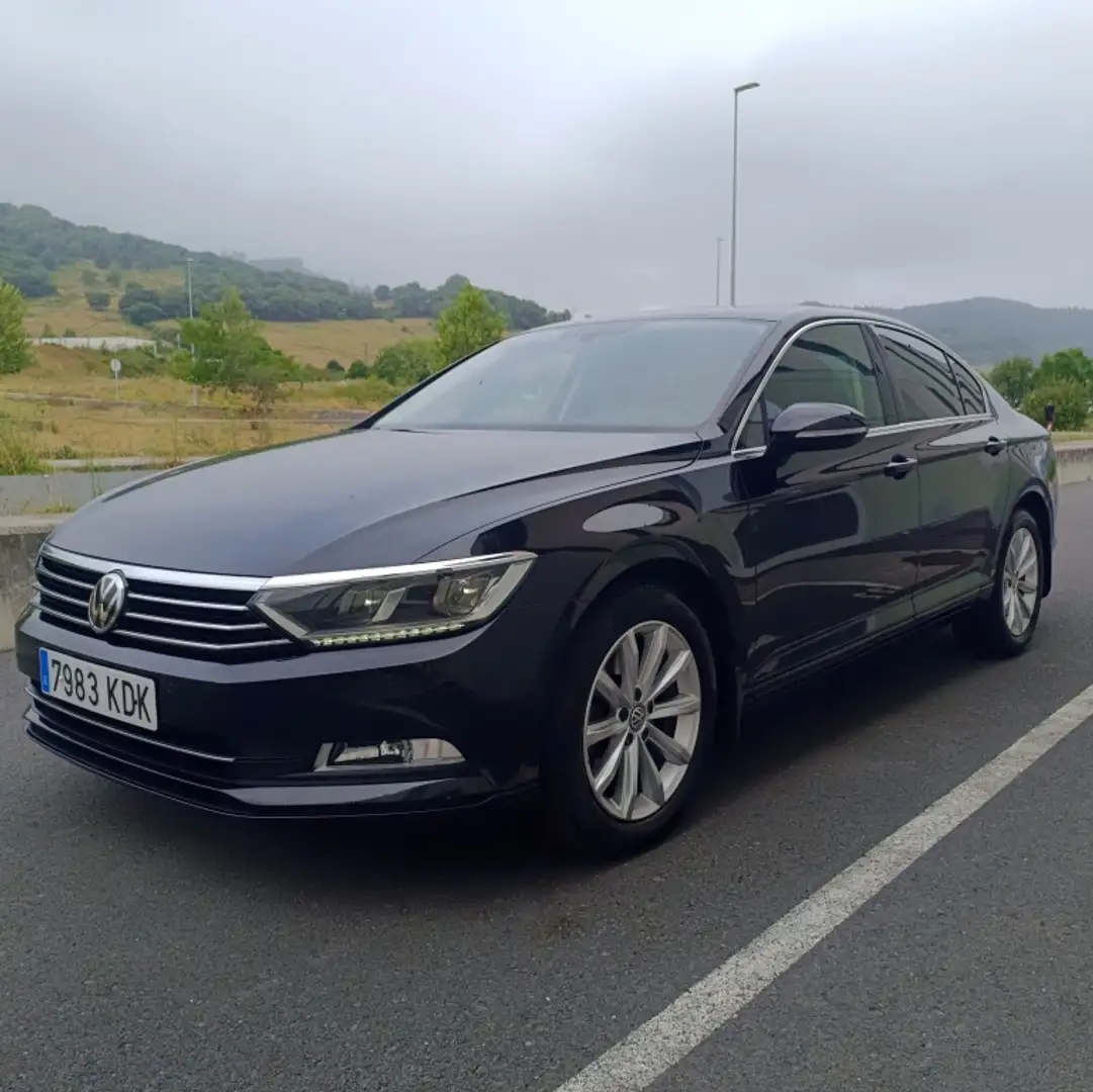 Volkswagen Passat 2.0TDI Advance DSG6 110kW Negro - 1