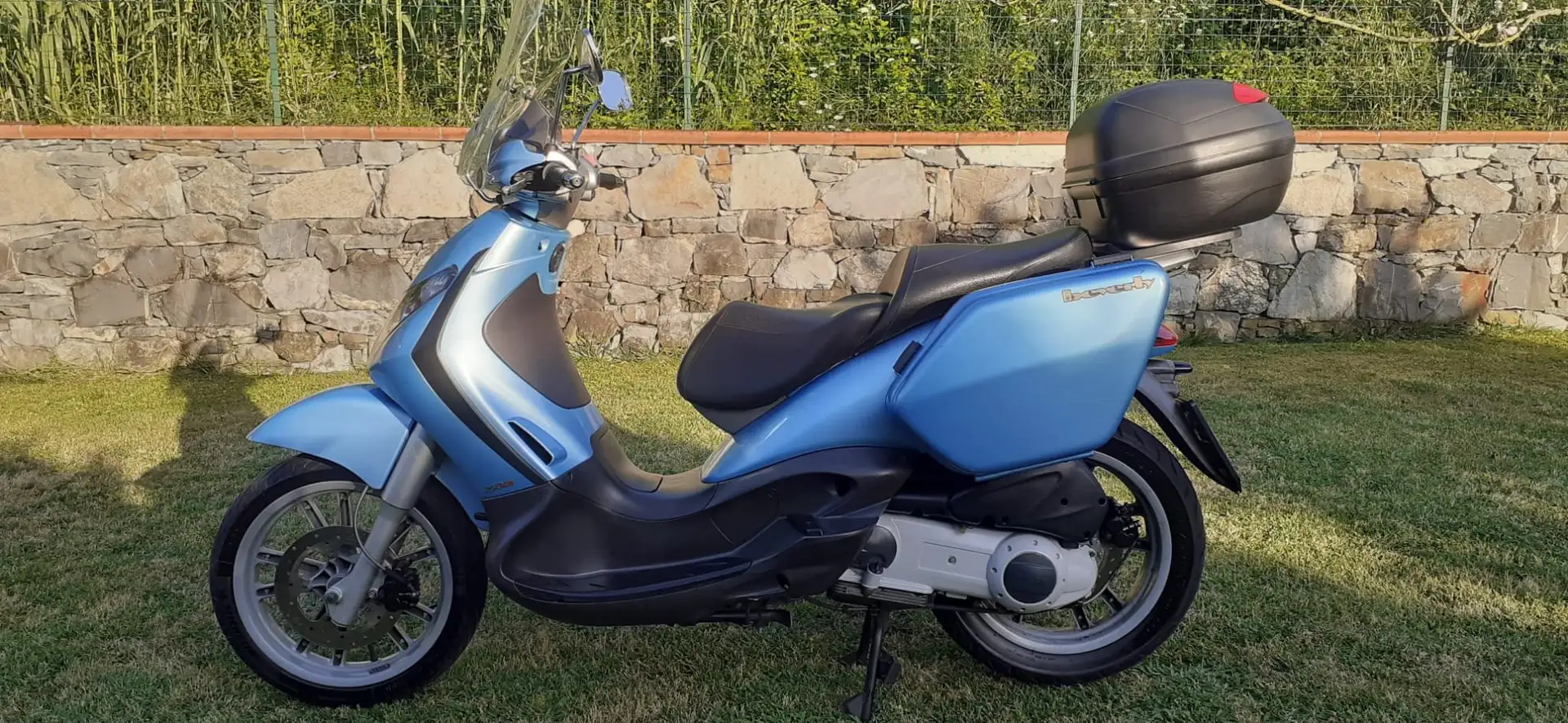 Piaggio Beverly 250 I.E. Bleu - 1