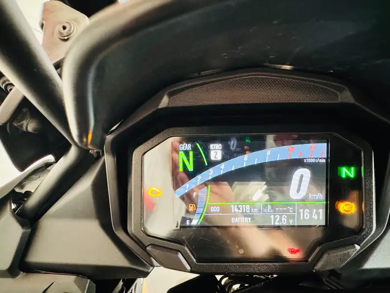 Kawasaki VERSYS 650 - foto 3