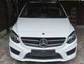 Mercedes-Benz B 200 AMG Line Weiß - thumbnail 1