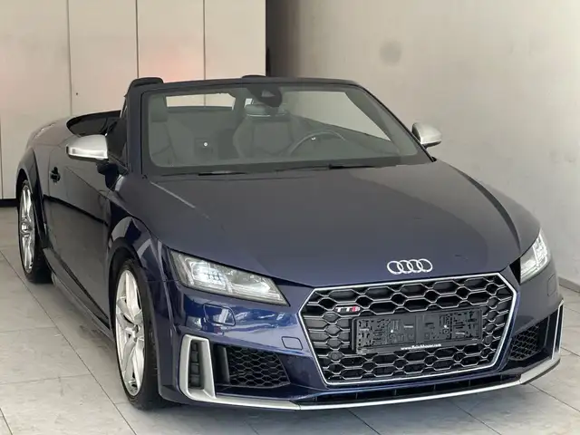 Audi TTS quattro 235KW 1.HD AudiService neu!