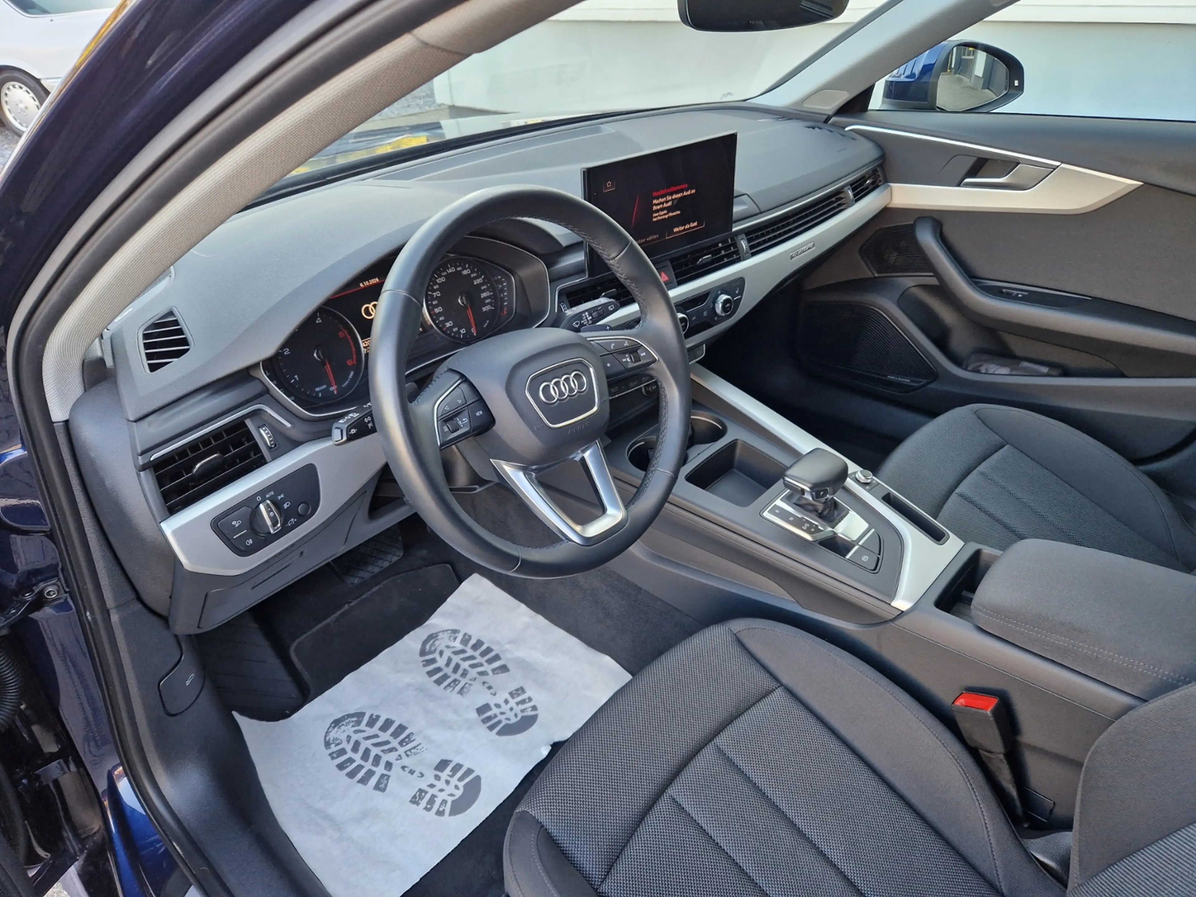 Audi A4 Avant S line 50 TDI Quattro *AHK*Digi Cockpit — photo 11