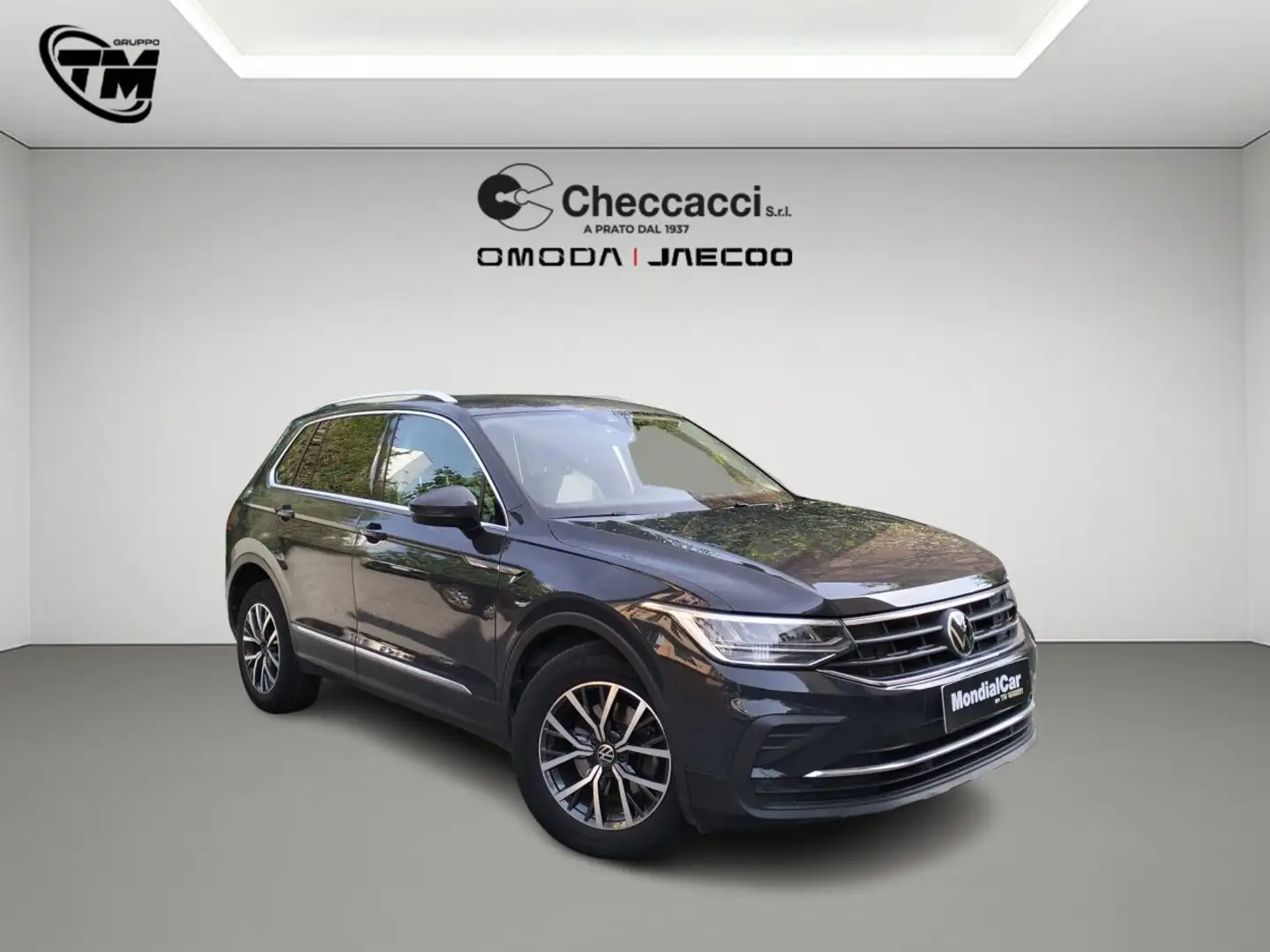 Volkswagen Tiguan 2.0 tdi Life 150cv dsg - IVA ESPOSTA - 2