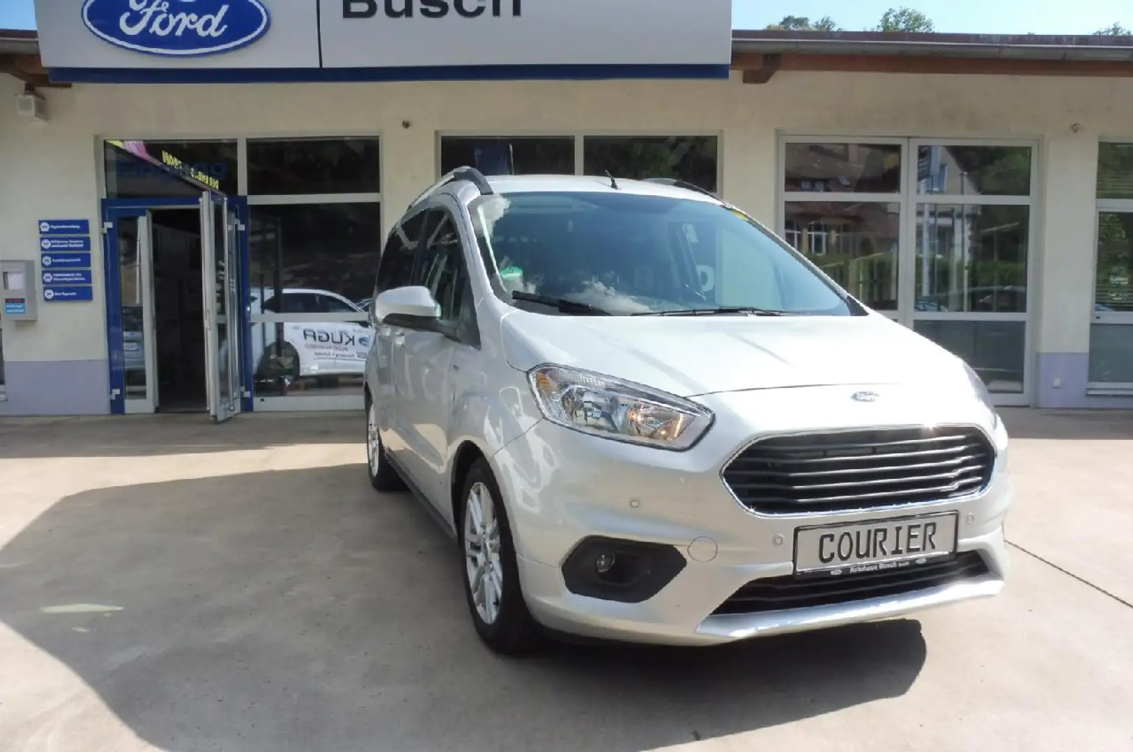 Ford Tourneo Courier Tourneo Courier 1.0 EcoBoost Titanium (EU6d-T) - 1