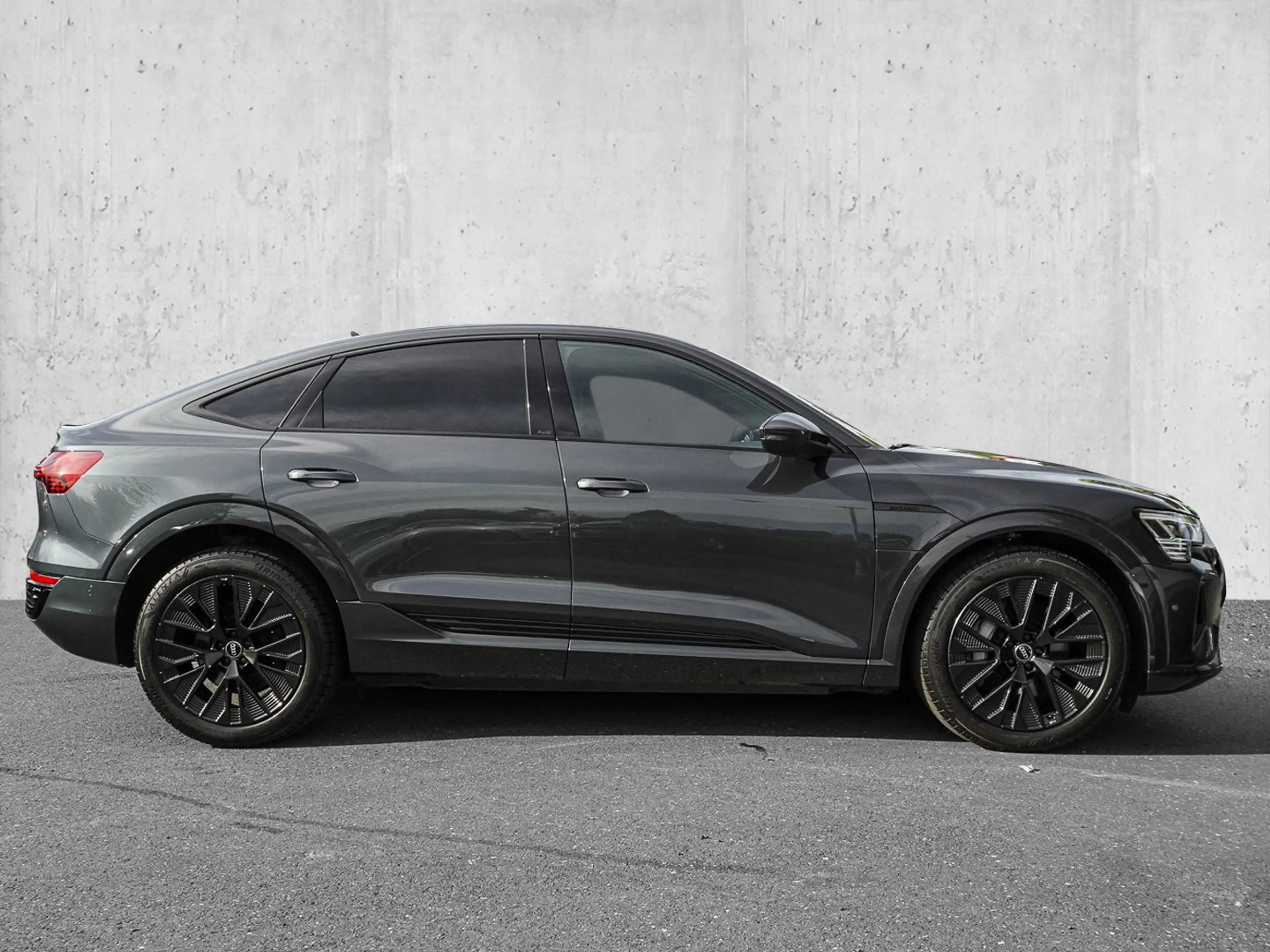 Audi Q8 e-tron Sportback  Advanced 50  quattro el.Sitze Virtuell — photo 5