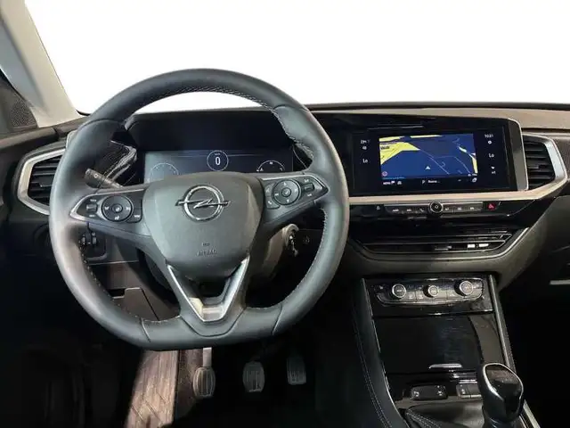 Opel Grandland view 14