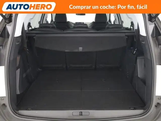 Peugeot 5008 view 18