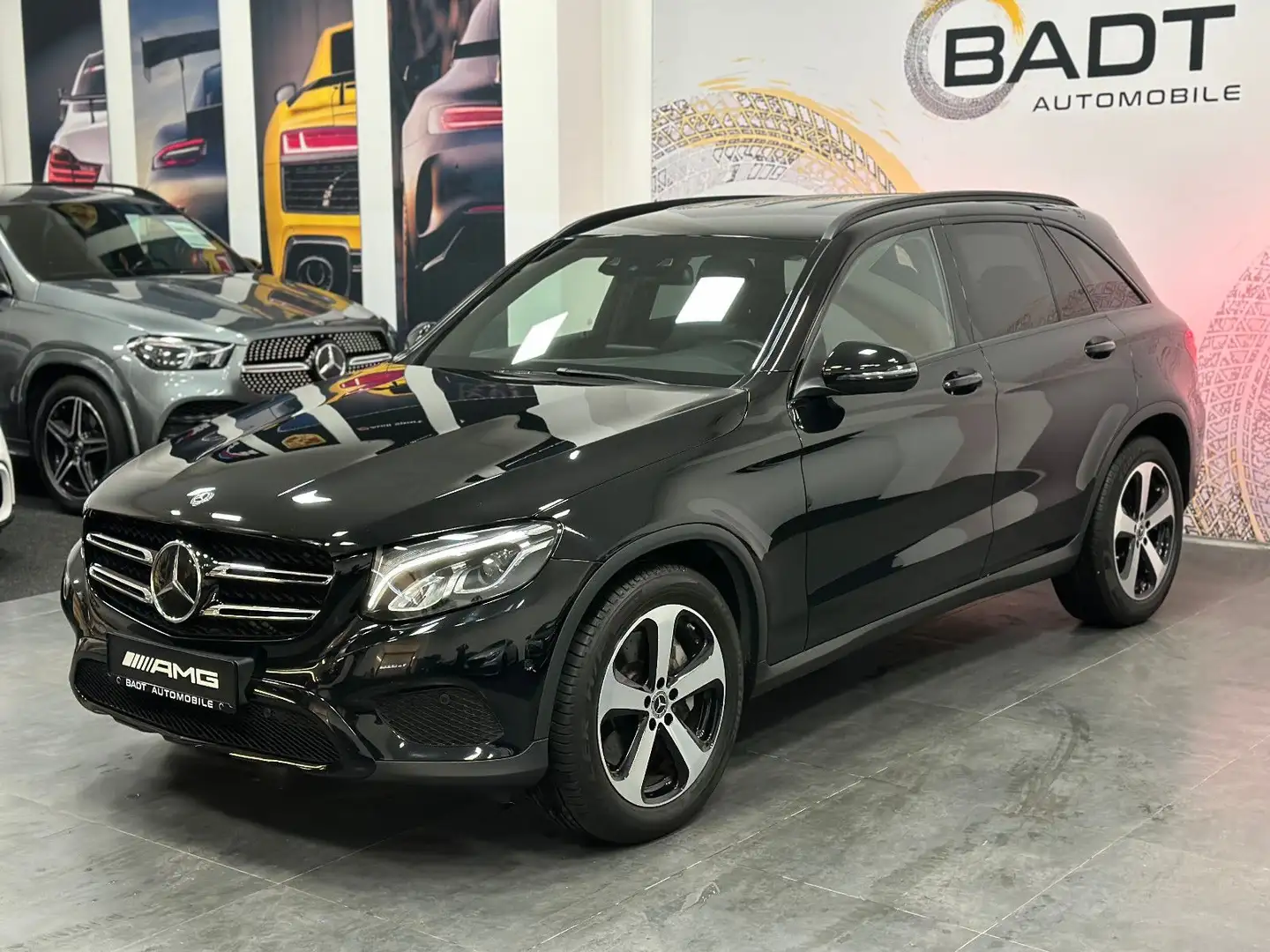 Mercedes-Benz GLC 300 4Matic BURMESTER*STANDHEIZUNG*DISTRONIC Negro - 1