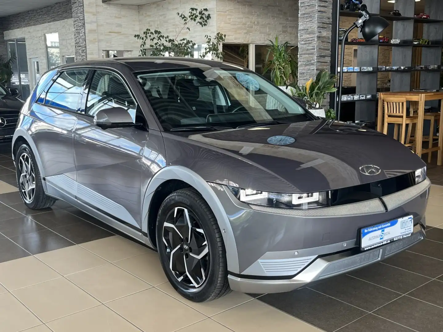 Hyundai IONIQ 5 Dynamiq*4WD*LED*Navi*ACC*DAB+*360°Cam* Braun - 1