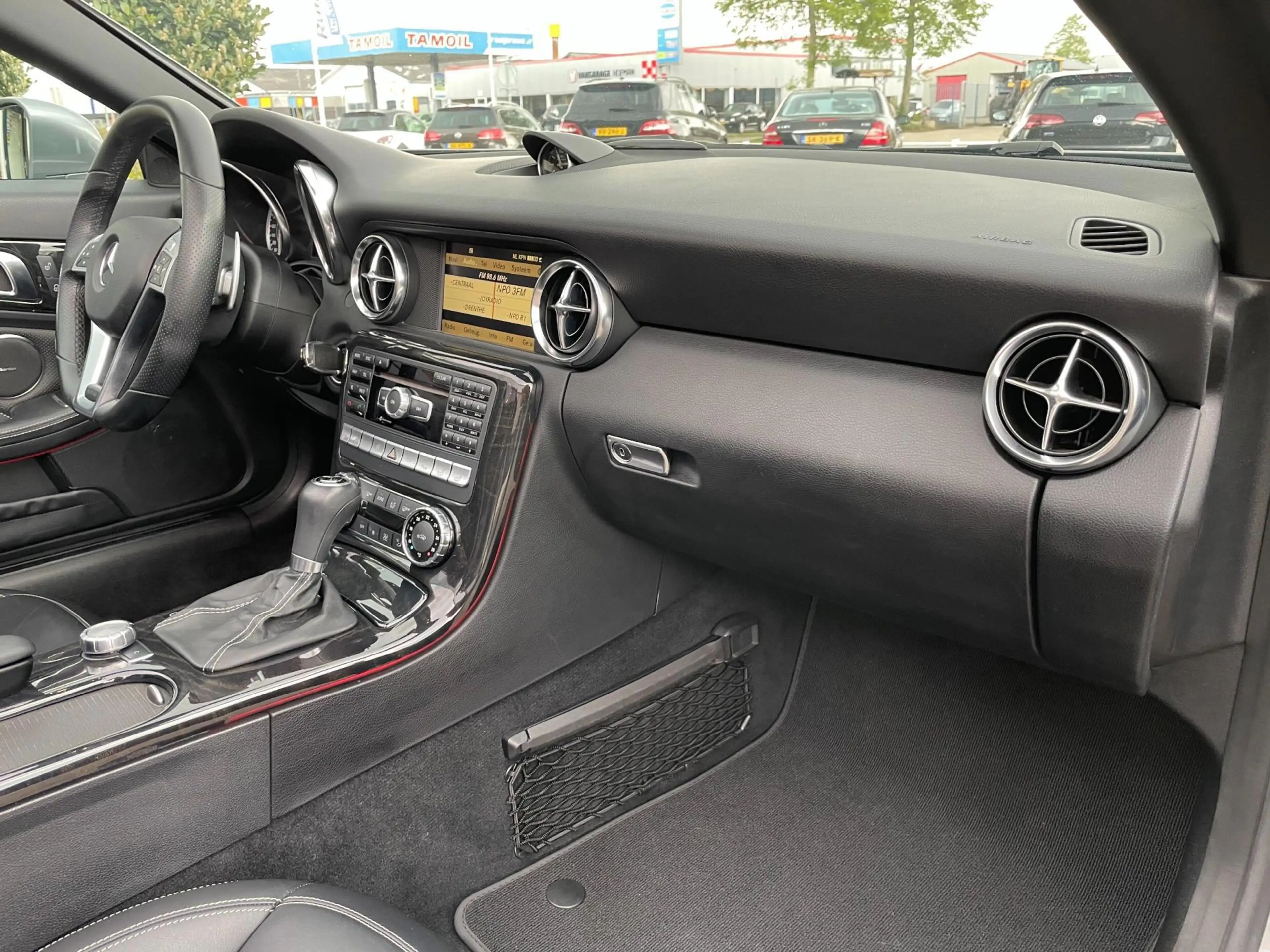 Mercedes-Benz SLK 55 AMG MAGIC SKY / NAPPA / ILS / HARMAN — photo 42