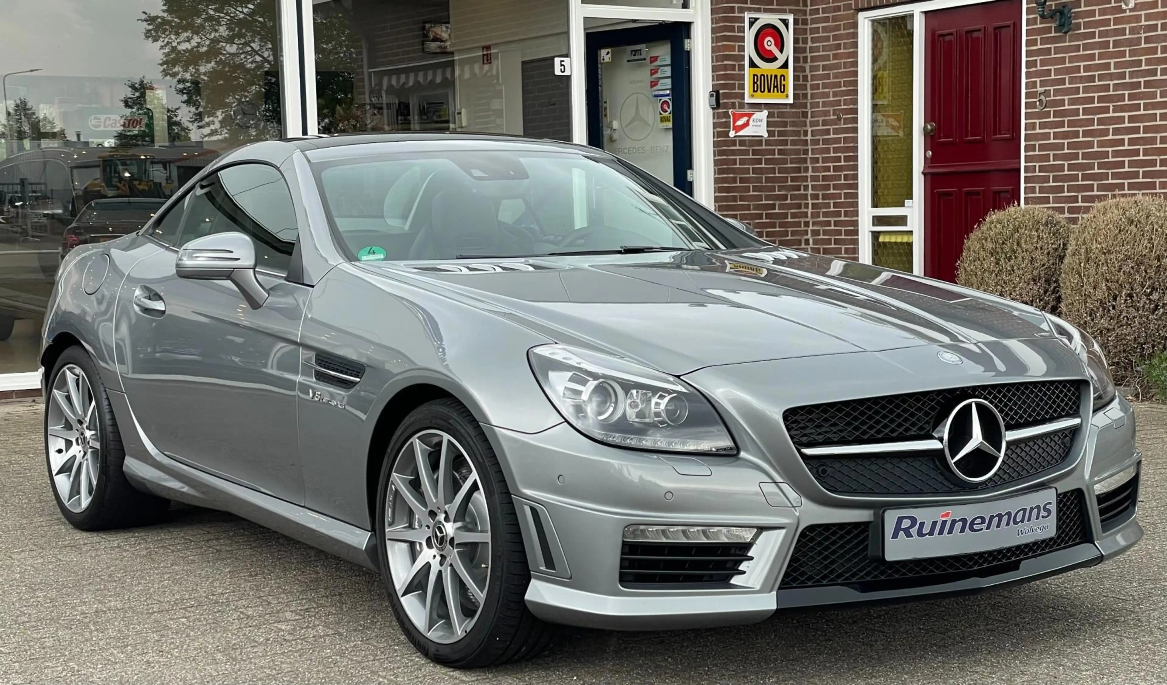 Mercedes-Benz SLK 55 AMG MAGIC SKY / NAPPA / ILS / HARMAN — photo 46