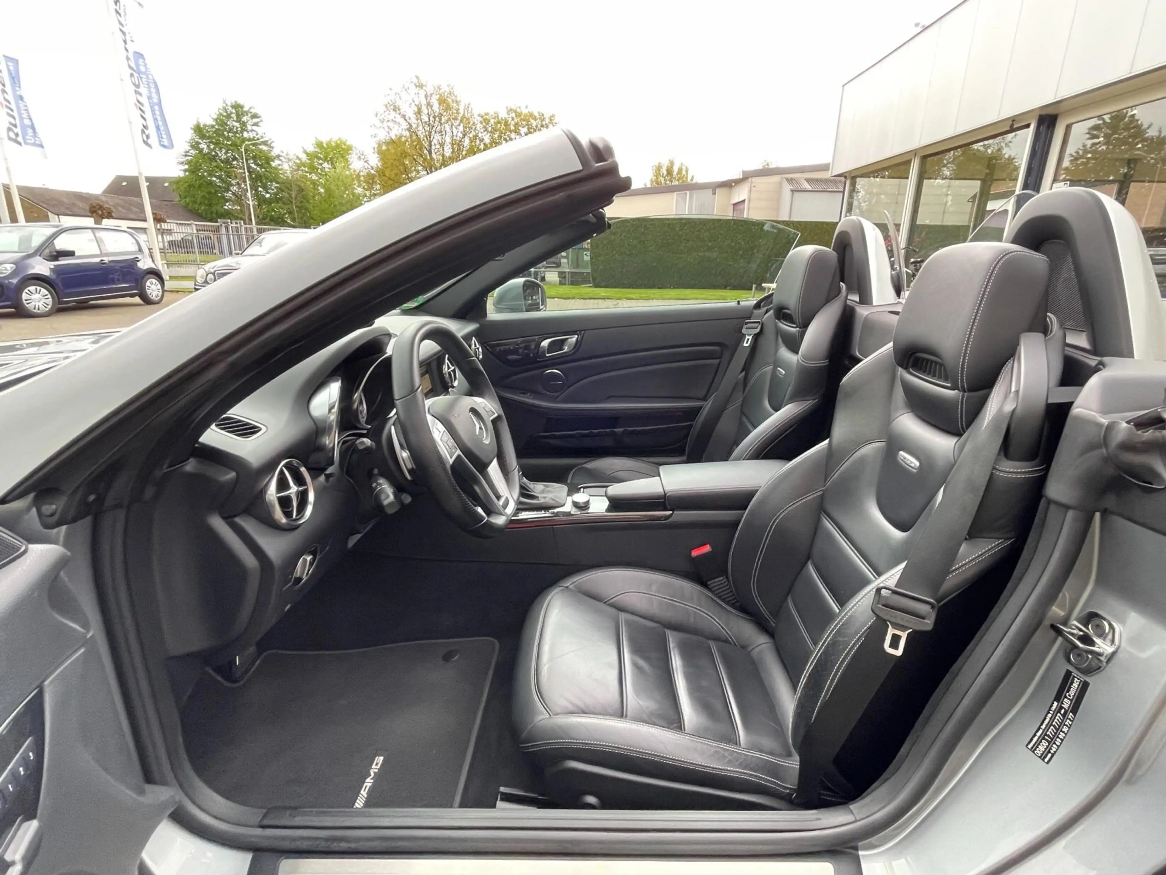 Mercedes-Benz SLK 55 AMG MAGIC SKY / NAPPA / ILS / HARMAN — photo 30