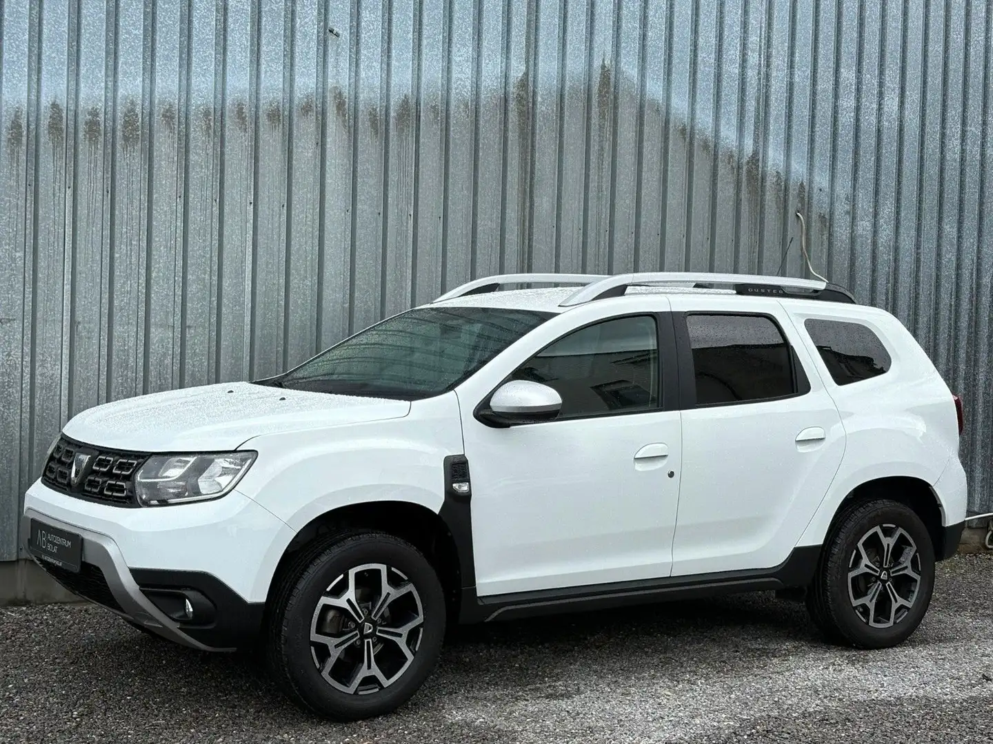 Dacia Duster II Prestige°LEDER°KAMERA°NAVI°20742KM! Weiß - 2
