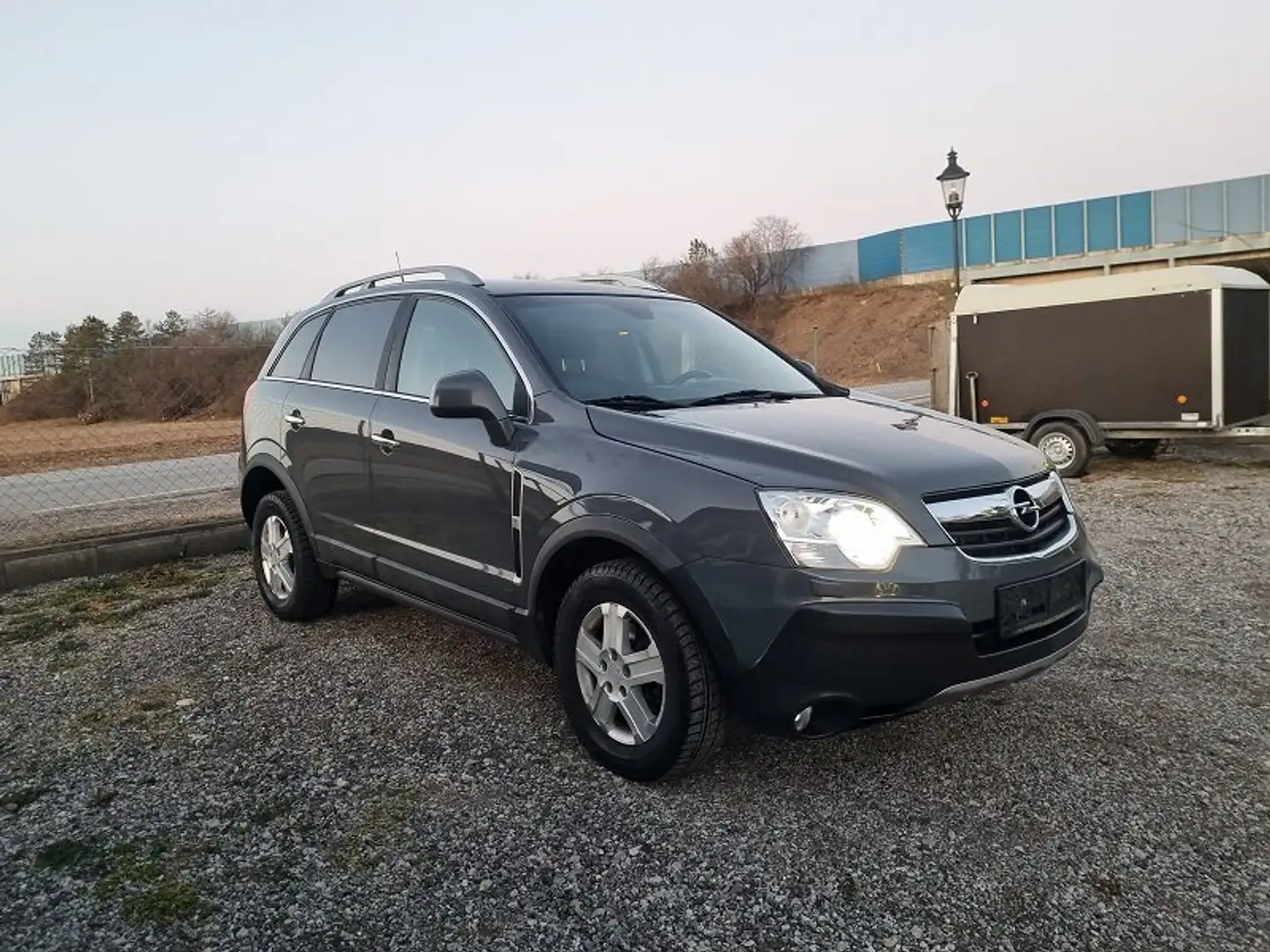 Opel Antara 2,0 Cosmo CDTI 4x4 Grau - 2