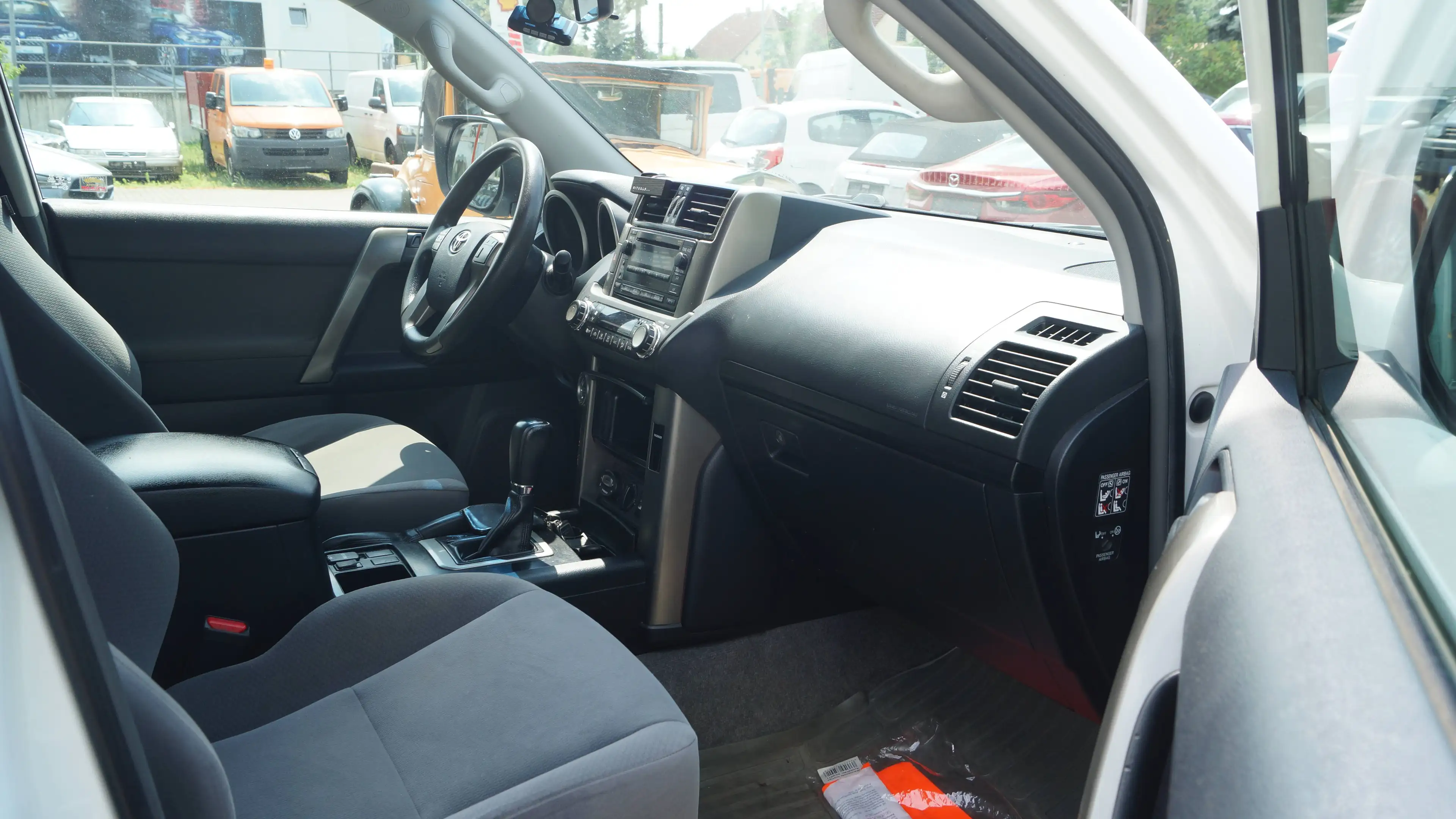 Toyota Land Cruiser Basis — photo 10