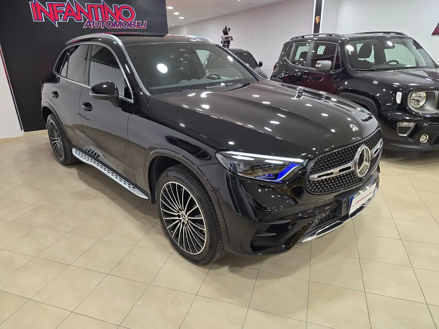 Mercedes-Benz GLC 220 d 197 Cv AMG Premium Plus 4matic auto Tetto Full Nero - 1