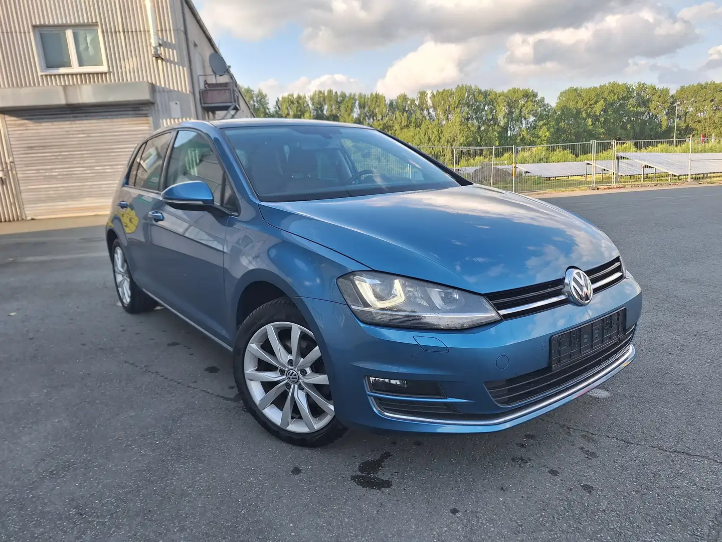 Volkswagen Golf 1.4 TSI BlueMotion Comfortline Schiebedach Navi Blau - 2