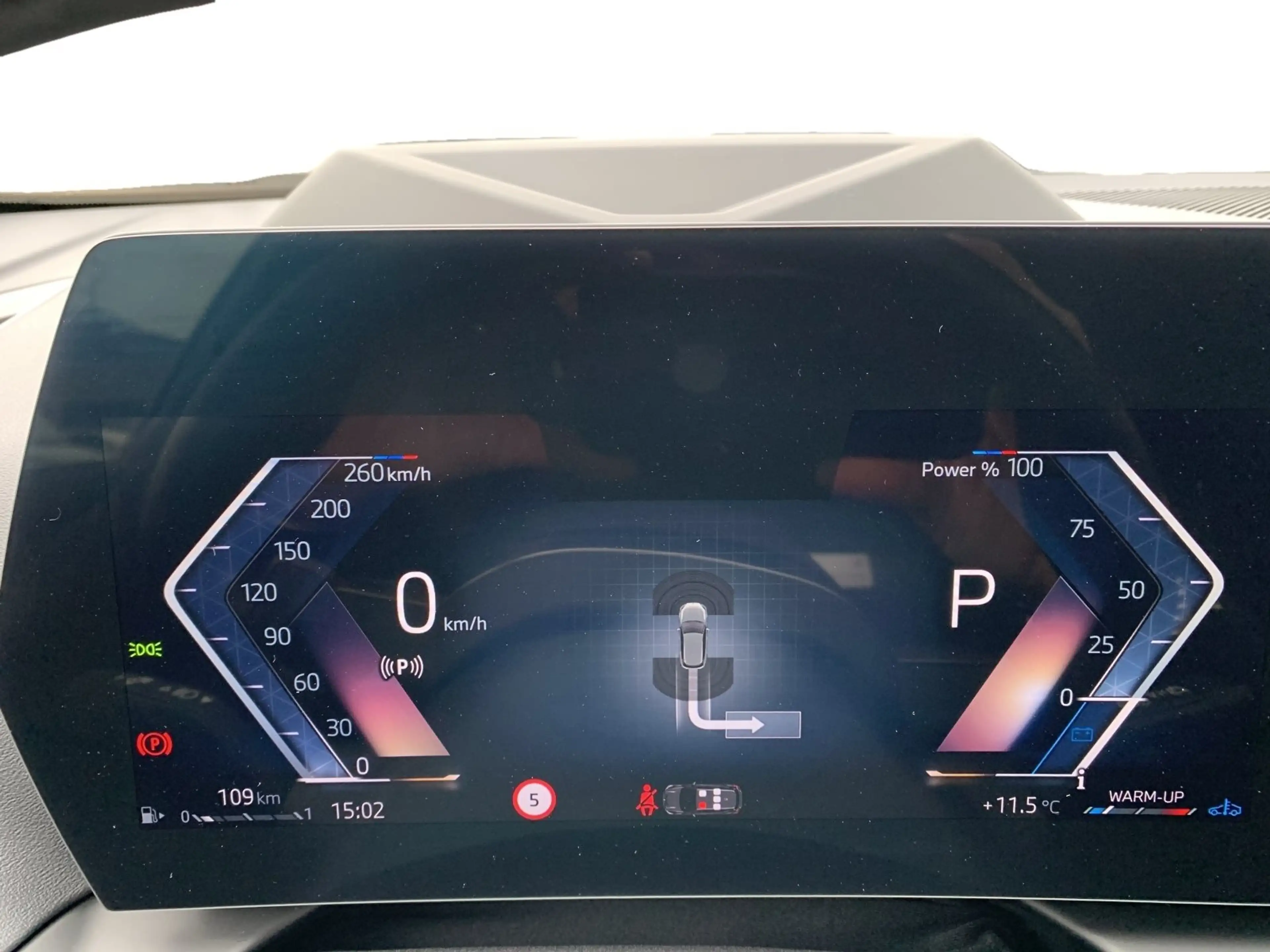 BMW 120 d HEAD-UP RFK SPORTSITZE LED SHZ TEMPOMAT DAB — photo 15