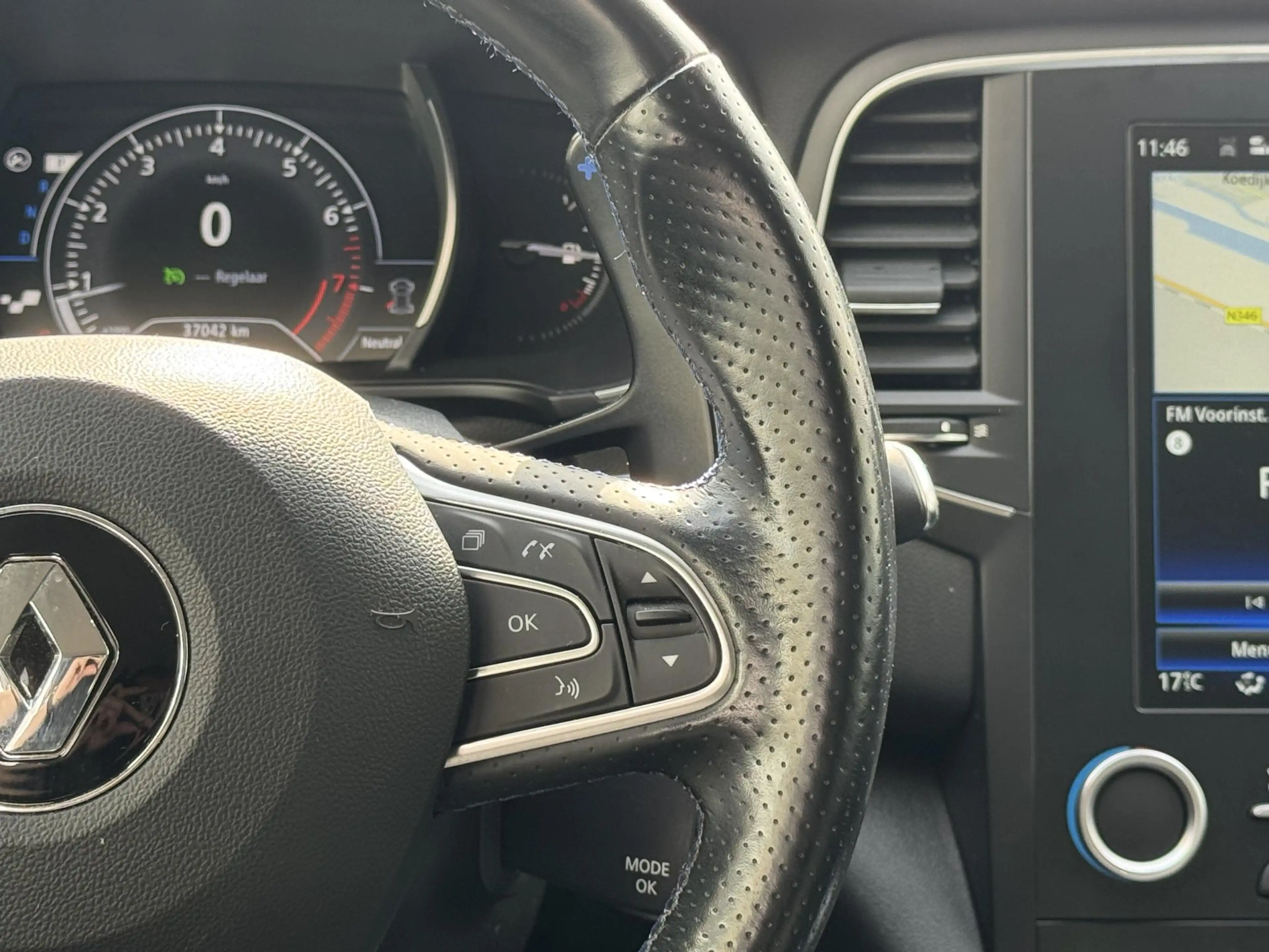Renault Megane 1.6 TCe GT | NAP | Alcantara | Bose Audio | Heads- — photo 17