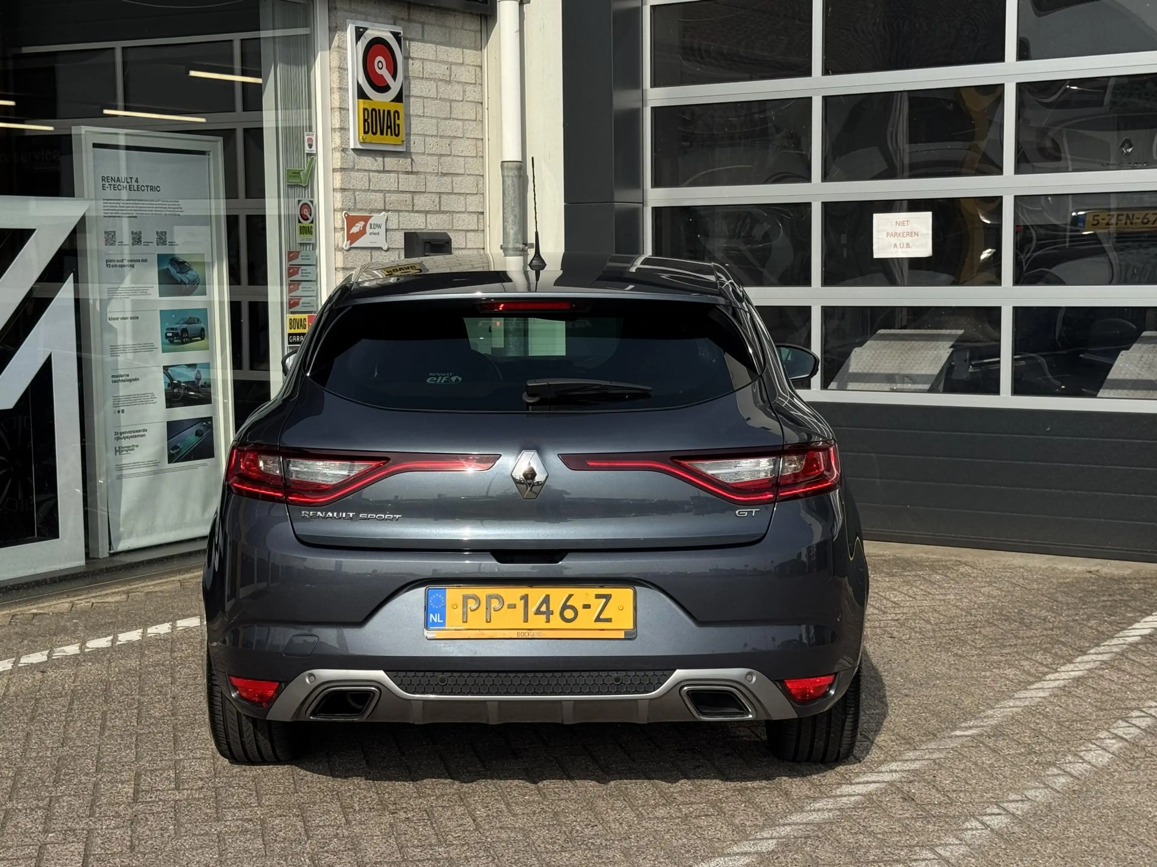 Renault Megane 1.6 TCe GT | NAP | Alcantara | Bose Audio | Heads- — photo 28