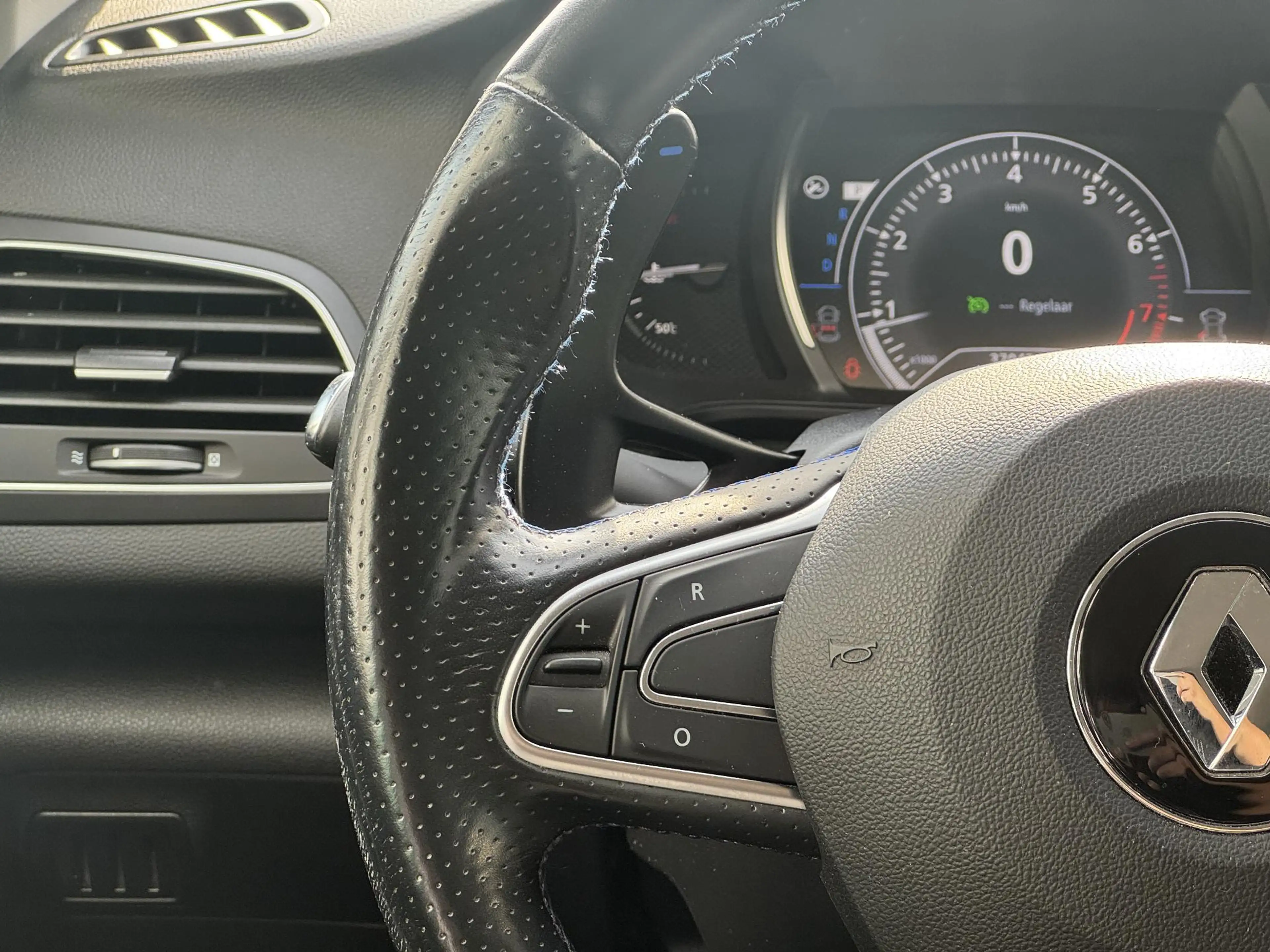 Renault Megane 1.6 TCe GT | NAP | Alcantara | Bose Audio | Heads- — photo 16