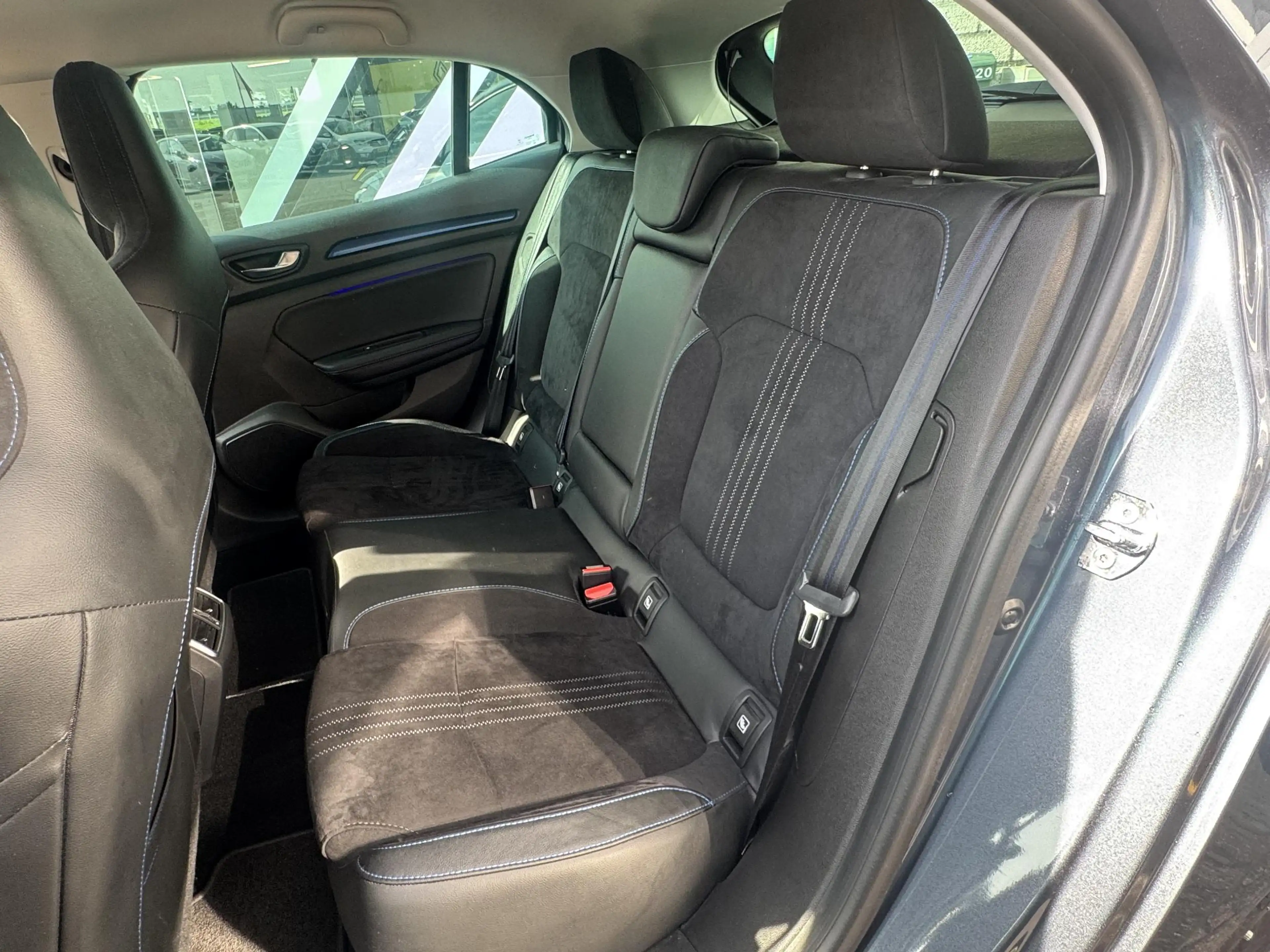 Renault Megane 1.6 TCe GT | NAP | Alcantara | Bose Audio | Heads- — photo 7