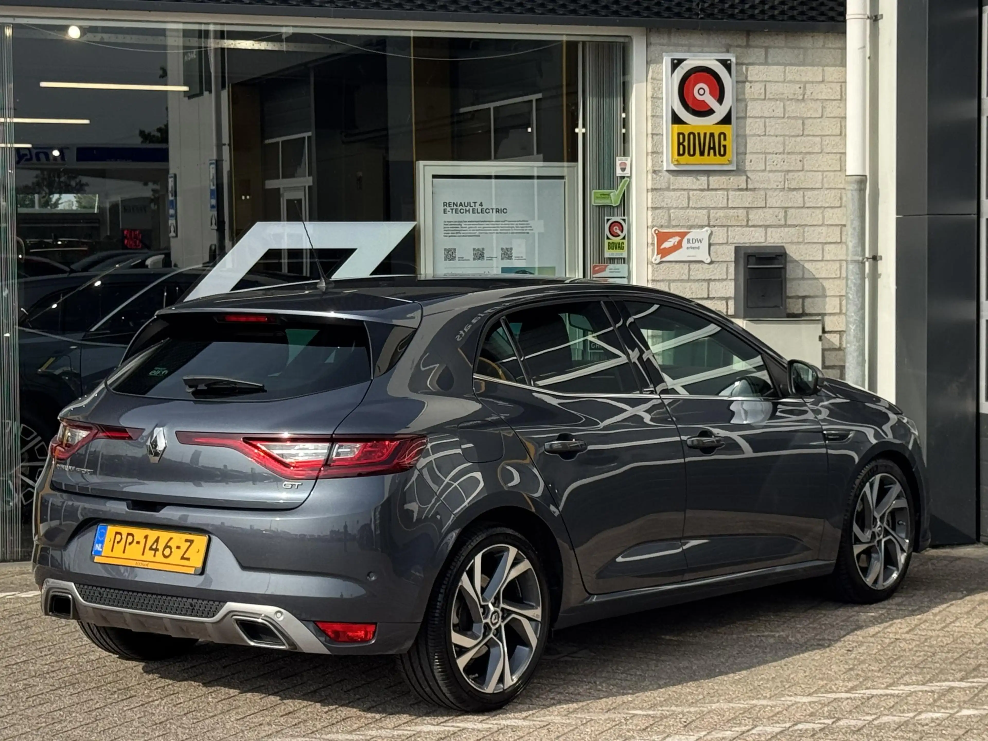 Renault Megane 1.6 TCe GT | NAP | Alcantara | Bose Audio | Heads- — photo 24