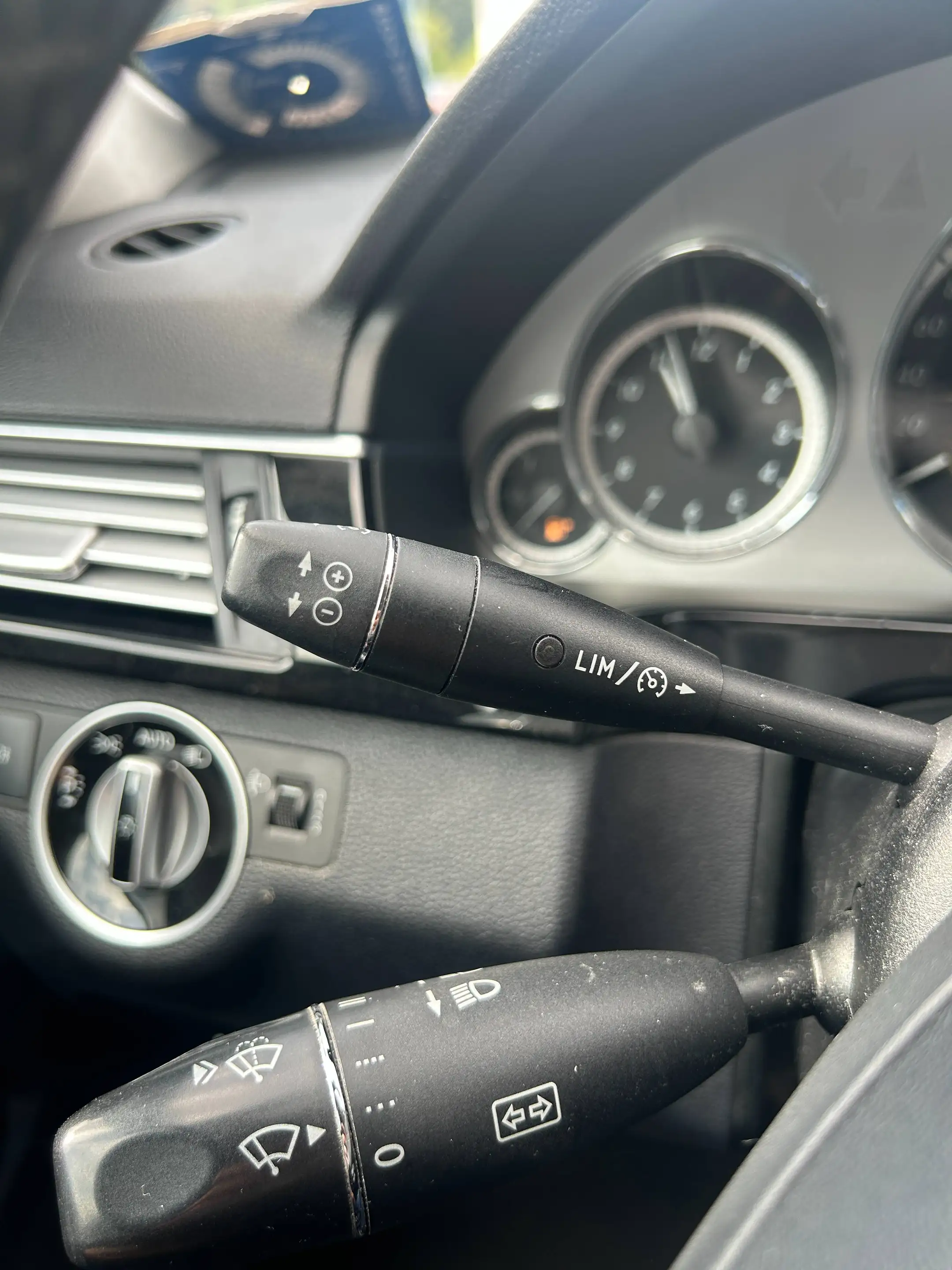 Mercedes-Benz E 200 E 200 CDI BlueEfficiency (212.005) — photo 12
