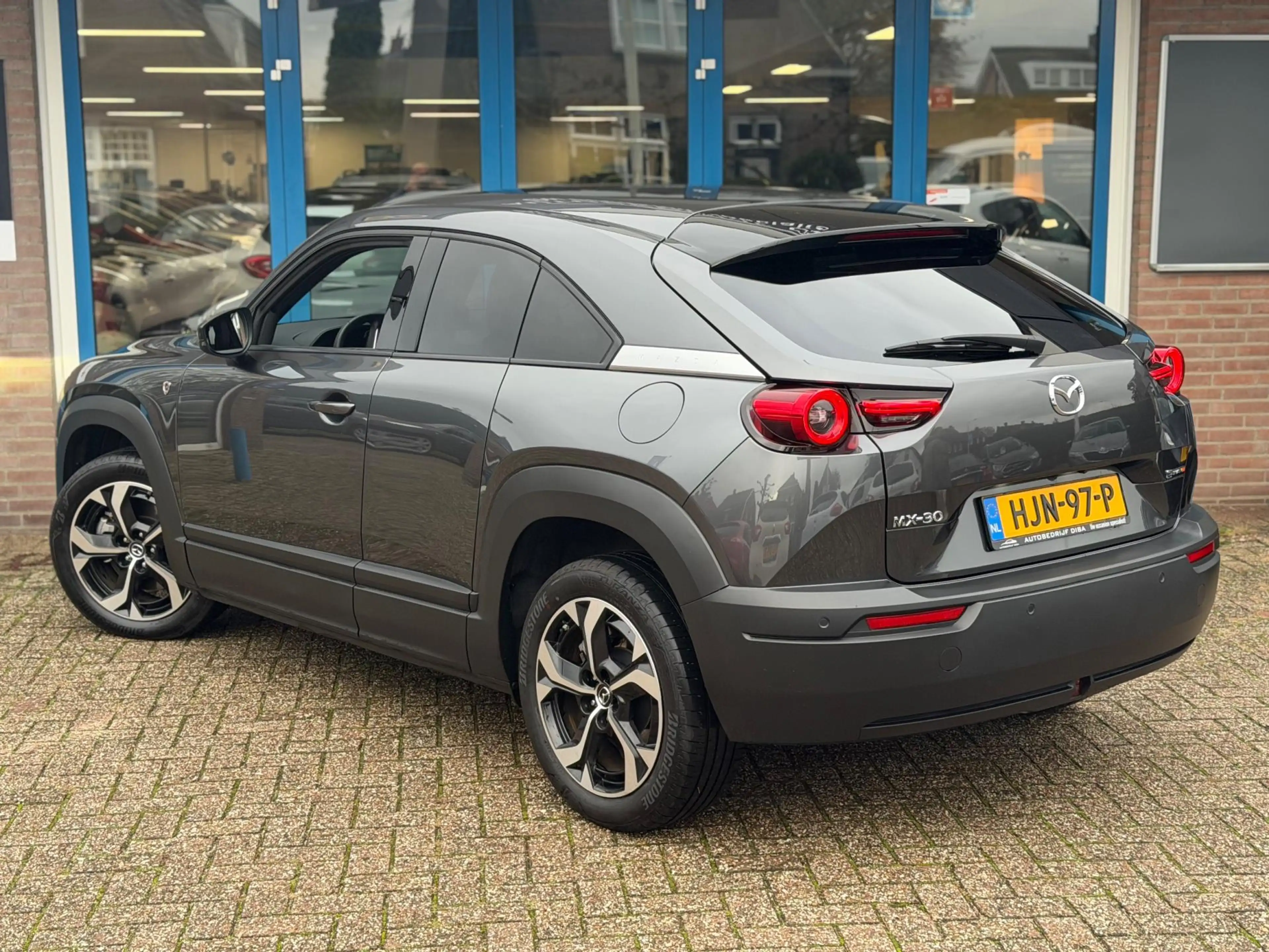 Mazda MX-30 E-SkyActiv R-EV 170 Advantage 2025 AUT NAVI NAP — photo 3