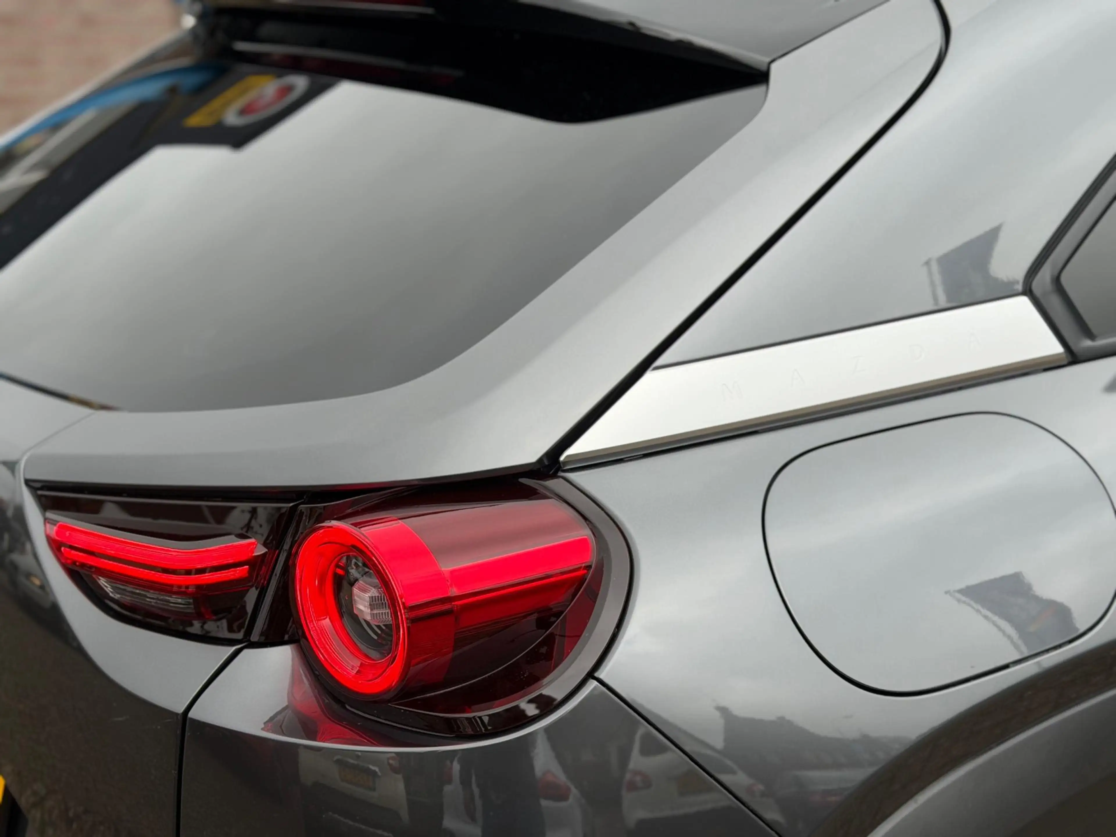 Mazda MX-30 E-SkyActiv R-EV 170 Advantage 2025 AUT NAVI NAP — photo 12